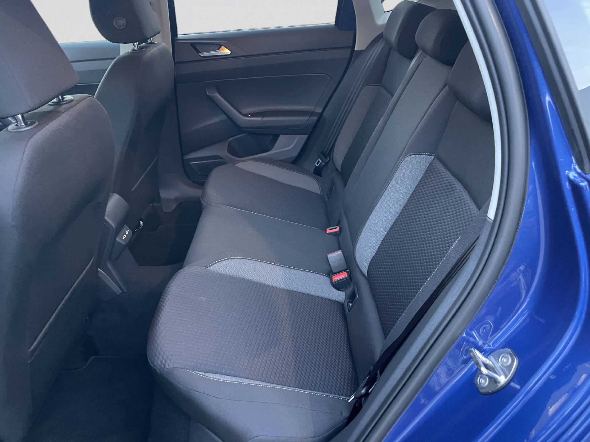 VW Polo 1.0 TSI Life DSG*Rückfahrkamera*Keyless*Navi-image-8