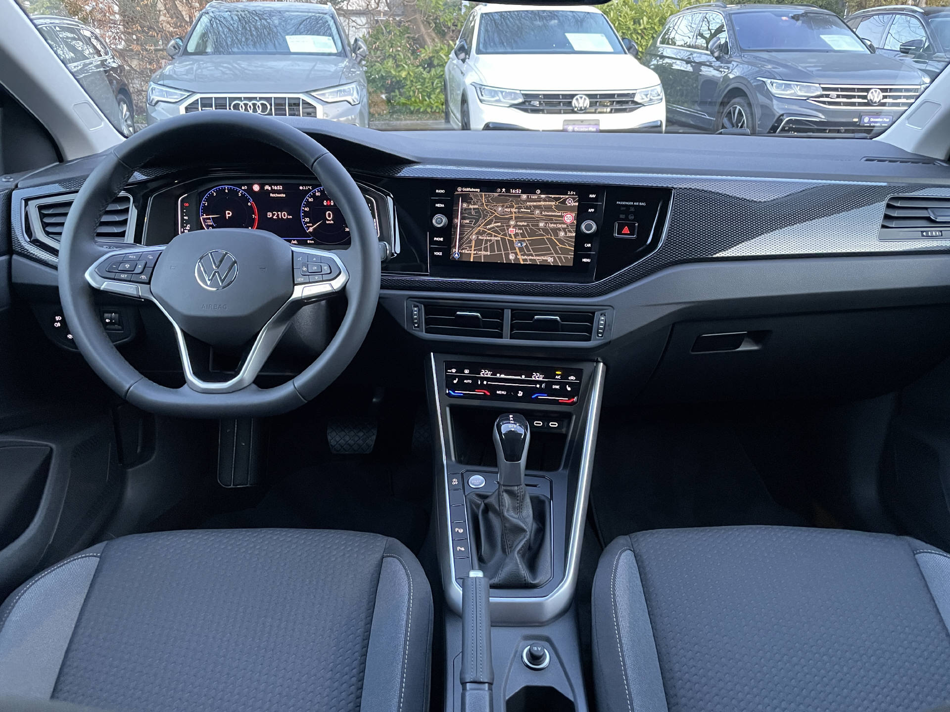 VW Polo 1.0 TSI Life DSG-image-10
