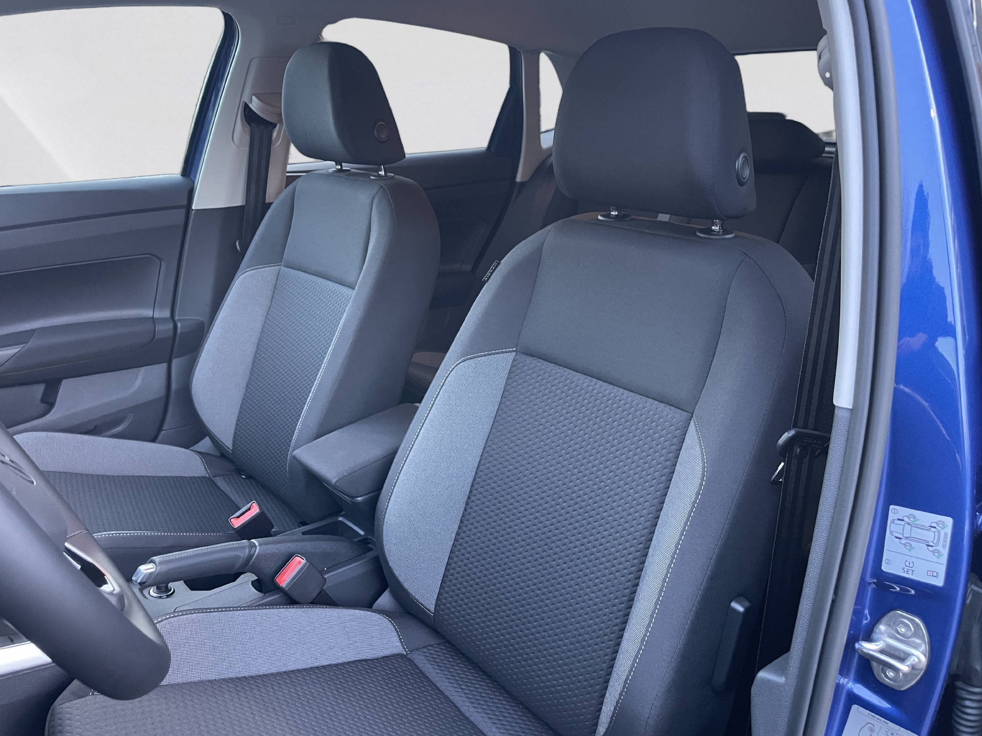 VW Polo 1.0 TSI Life DSG*Rückfahrkamera*Keyless*Navi-image-6
