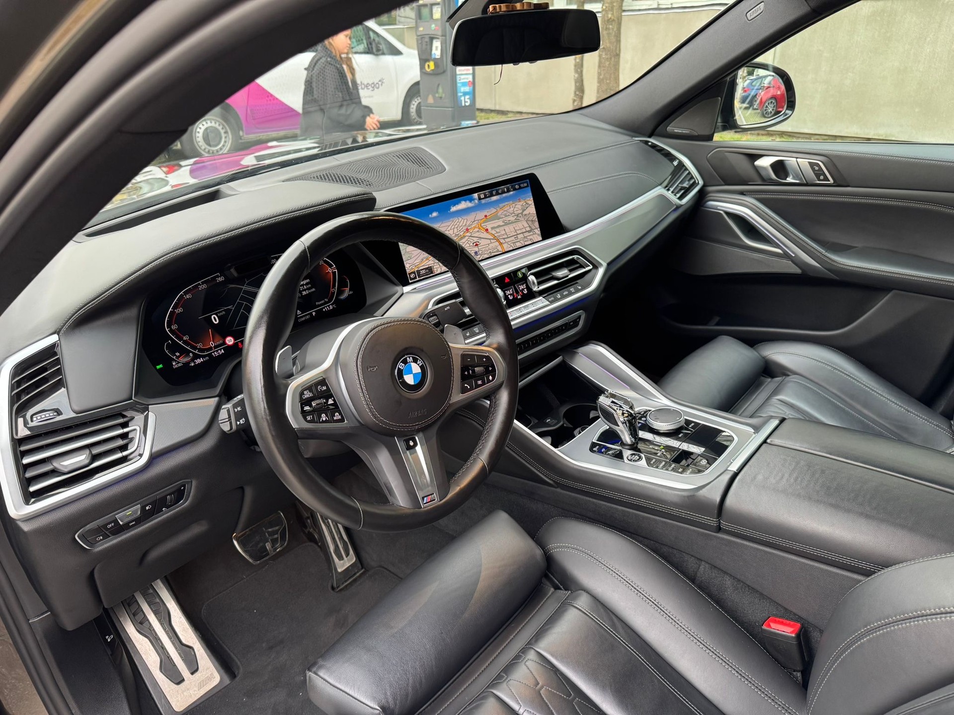BMW X6 xDrive 48V 30d M Sport Steptronic-showroom-element-2