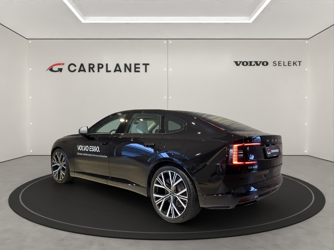 VOLVO ES90 Ultra-image-2
