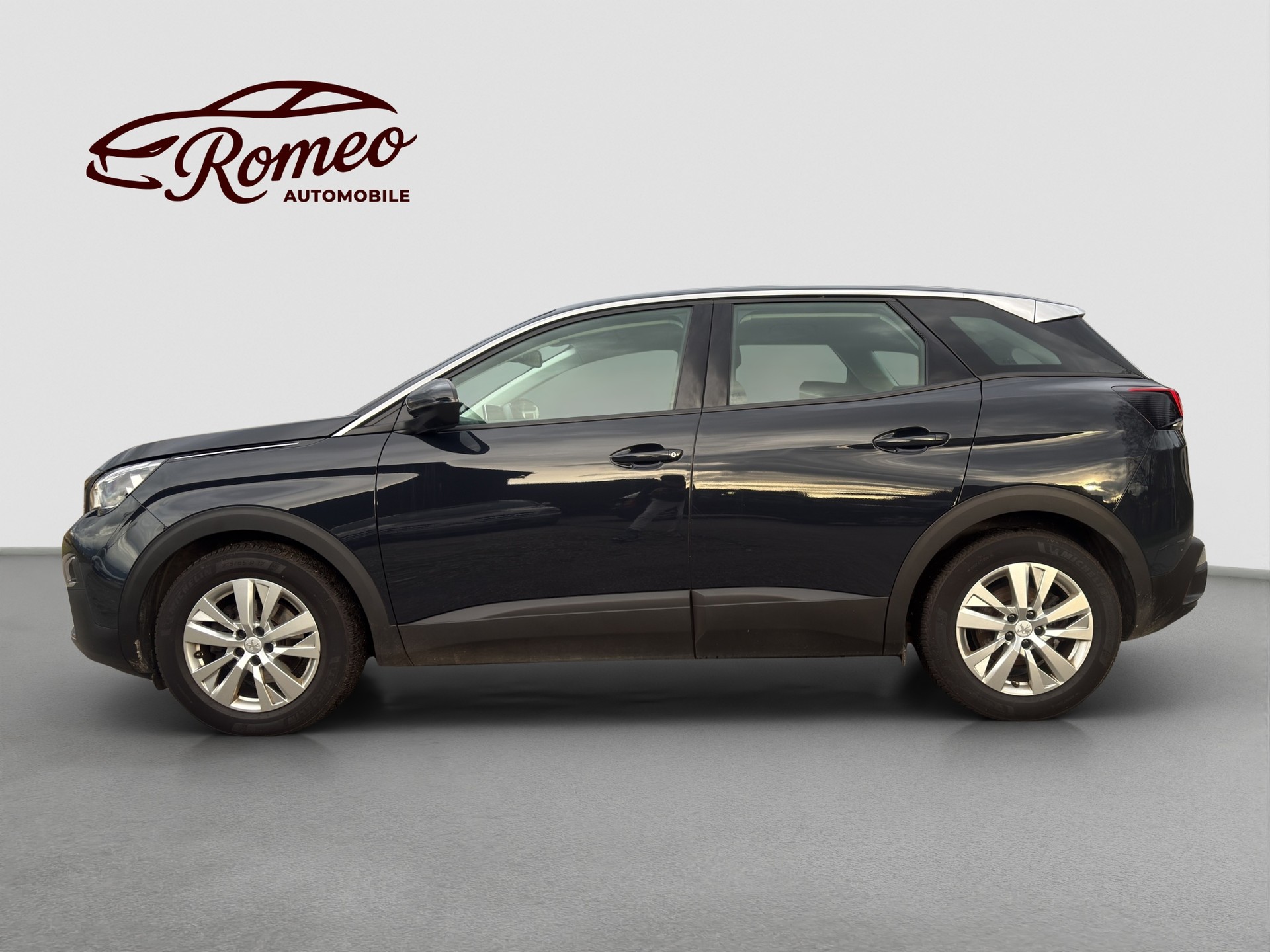 PEUGEOT 3008 1.5 BlueHDi Active ** Austauschmotor - 133'067 km ** Digital Cockpit **-image-1