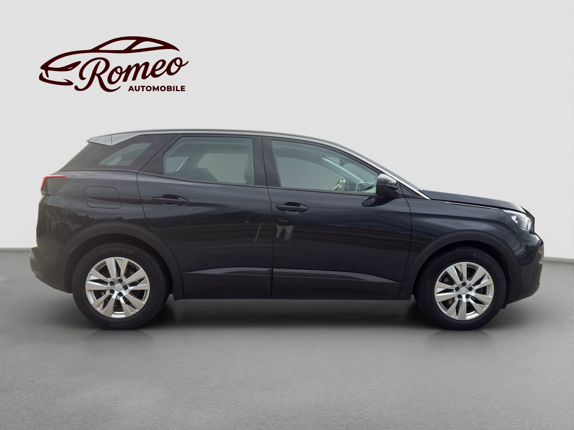 PEUGEOT 3008 1.5 BlueHDi Active ** Austauschmotor - 133'067 km ** Digital Cockpit **-image-5