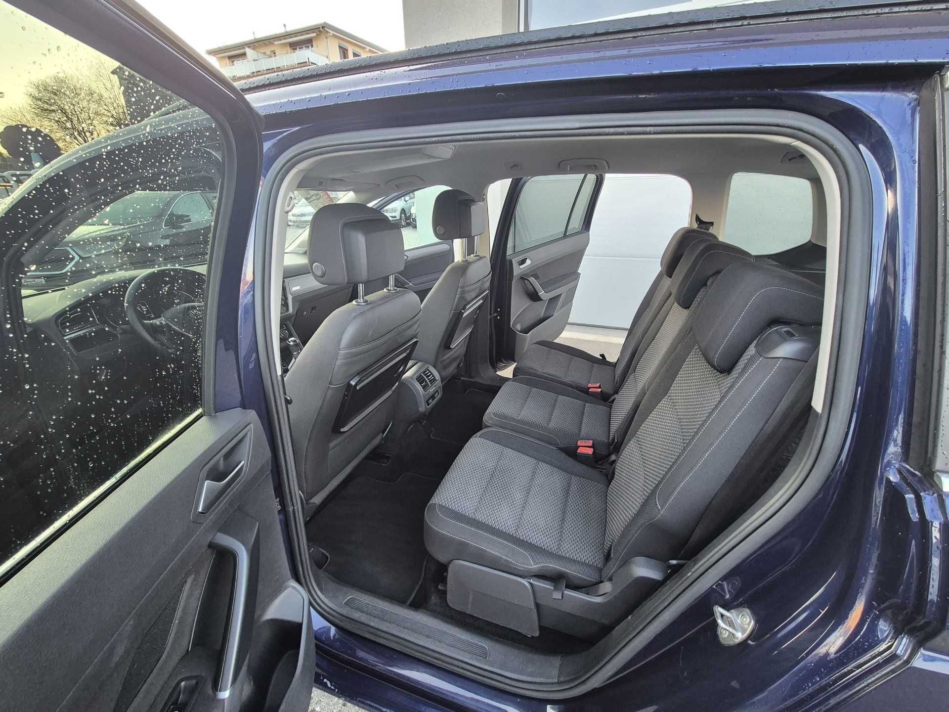 VW Touran 1.2 TSI BlueMotion Technology Comfortline-image-8