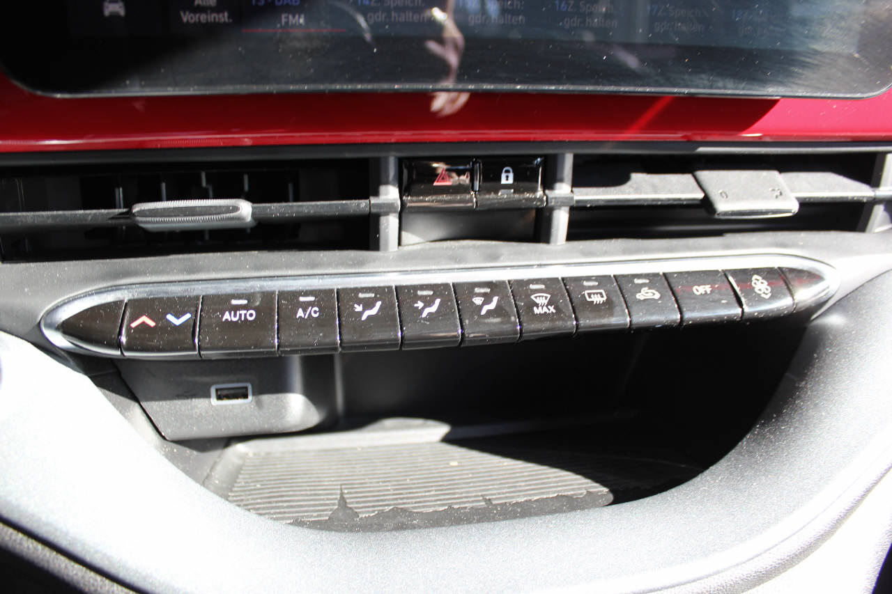 FIAT 500 Red Edition-image-10