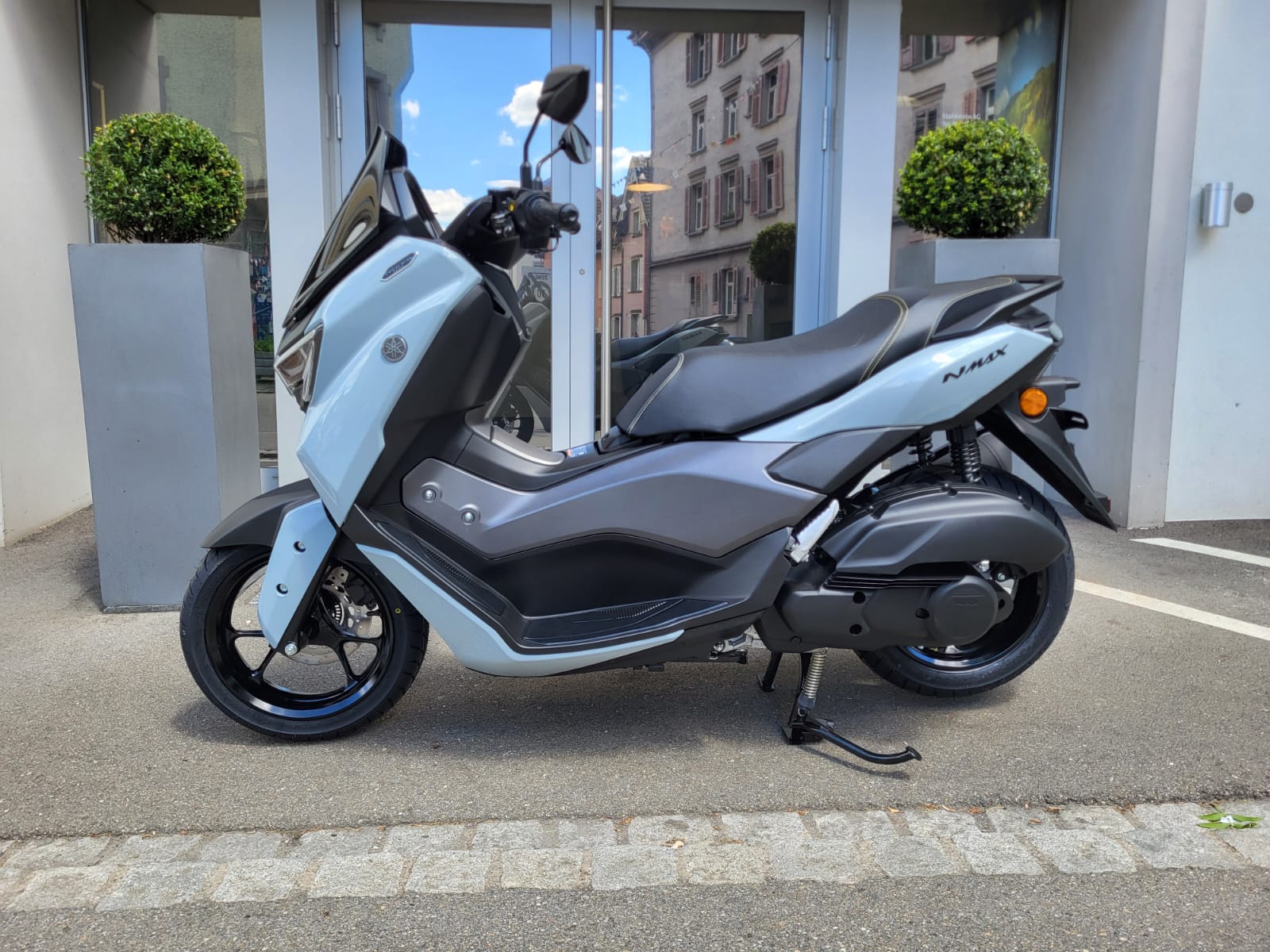 YAMAHA N-Max GPD 125 Tech Max-showroom-element-2