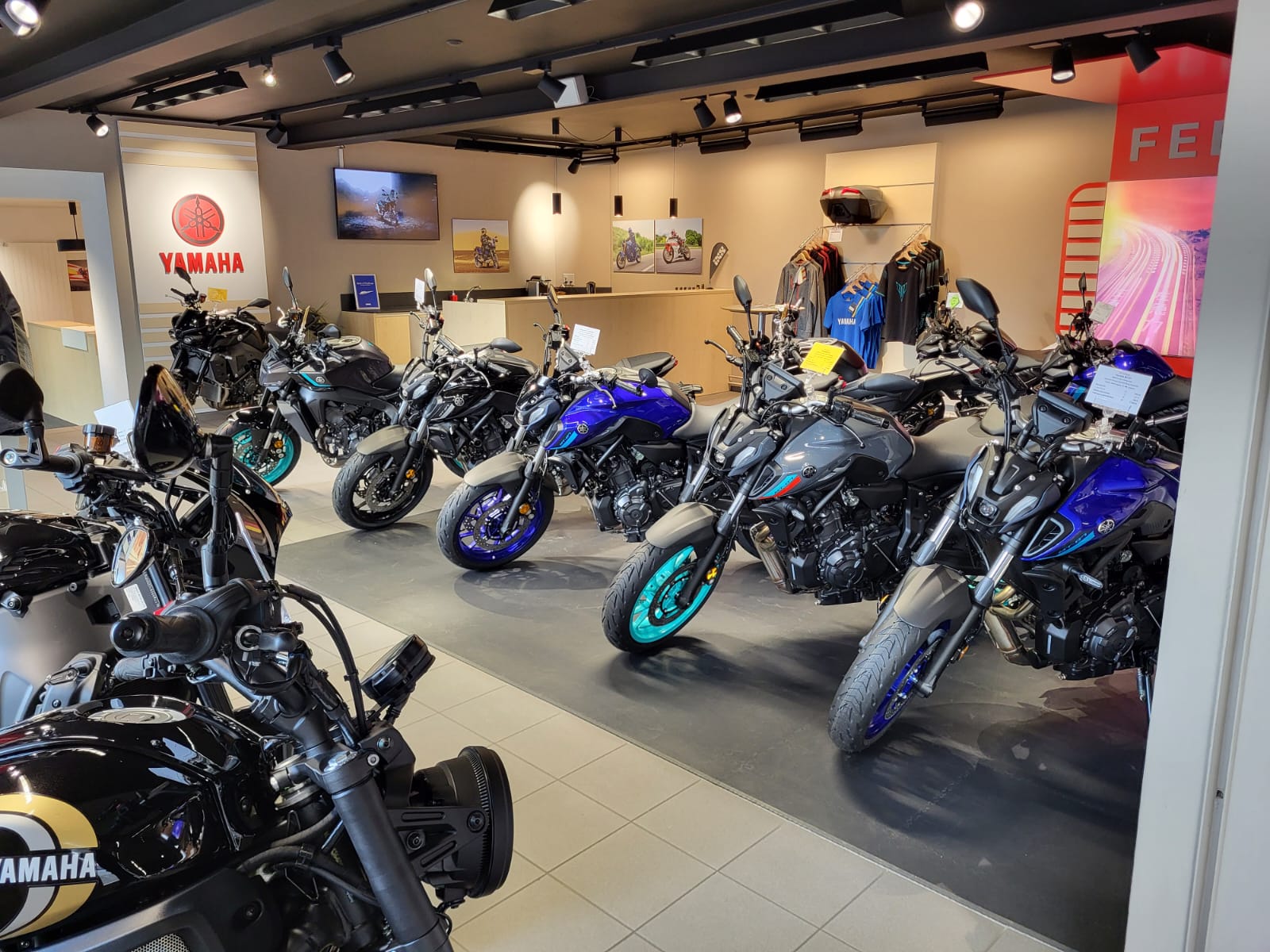 YAMAHA N-Max GPD 125 Tech Max-image-8