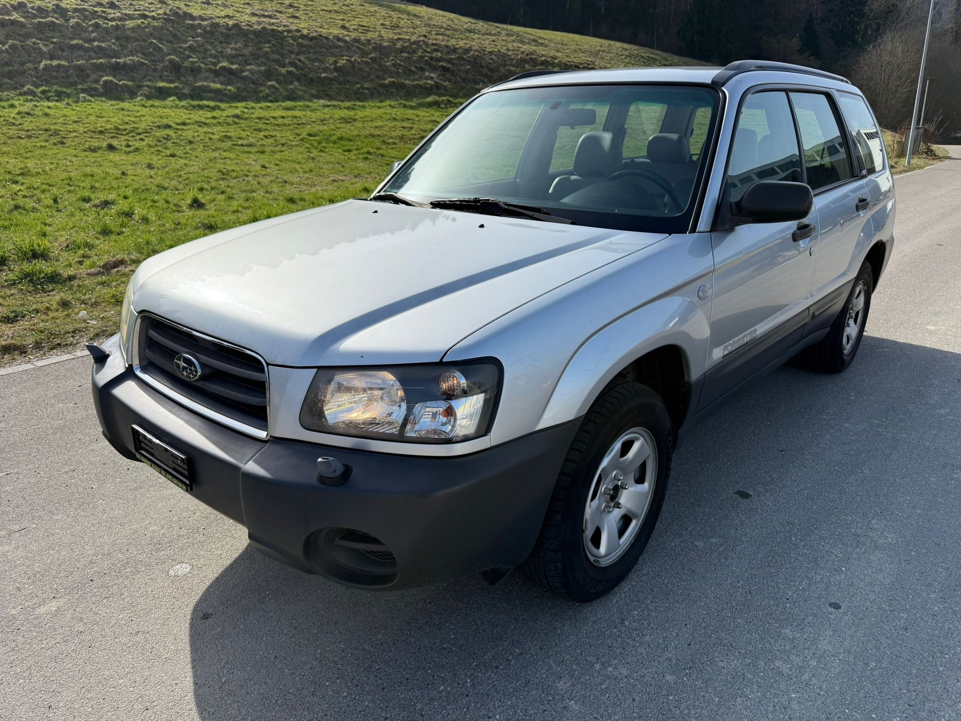 SUBARU Forester 2.0X-image-3