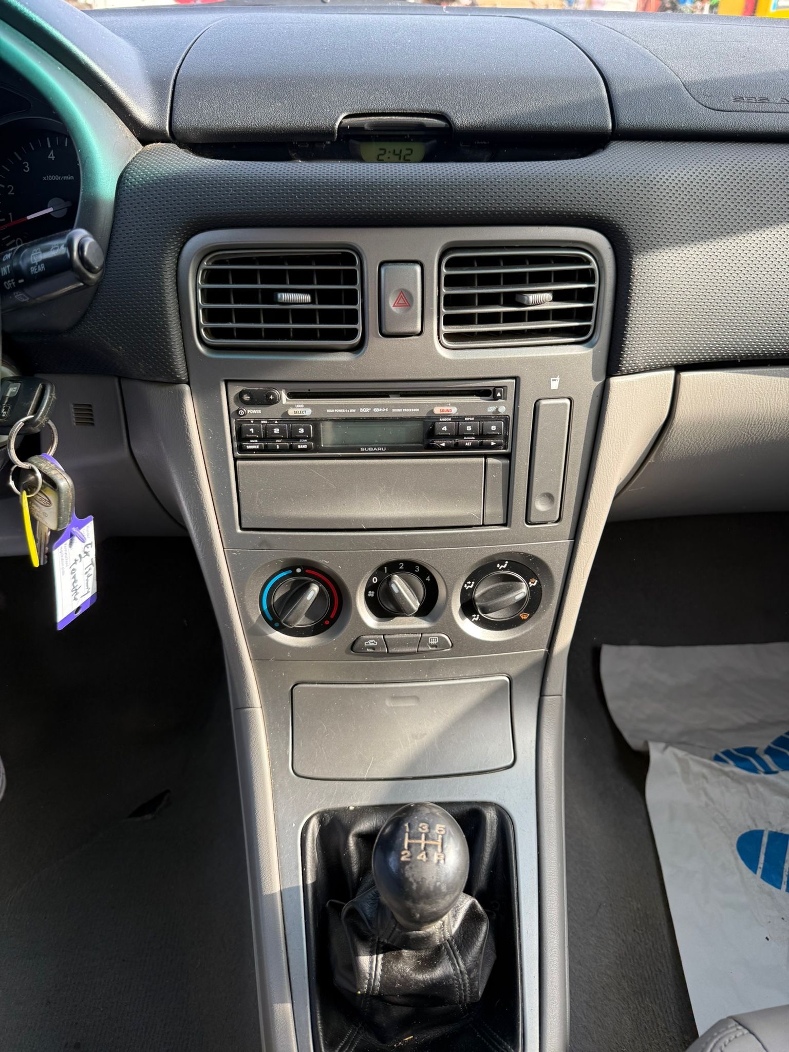 SUBARU Forester 2.0X-image-9