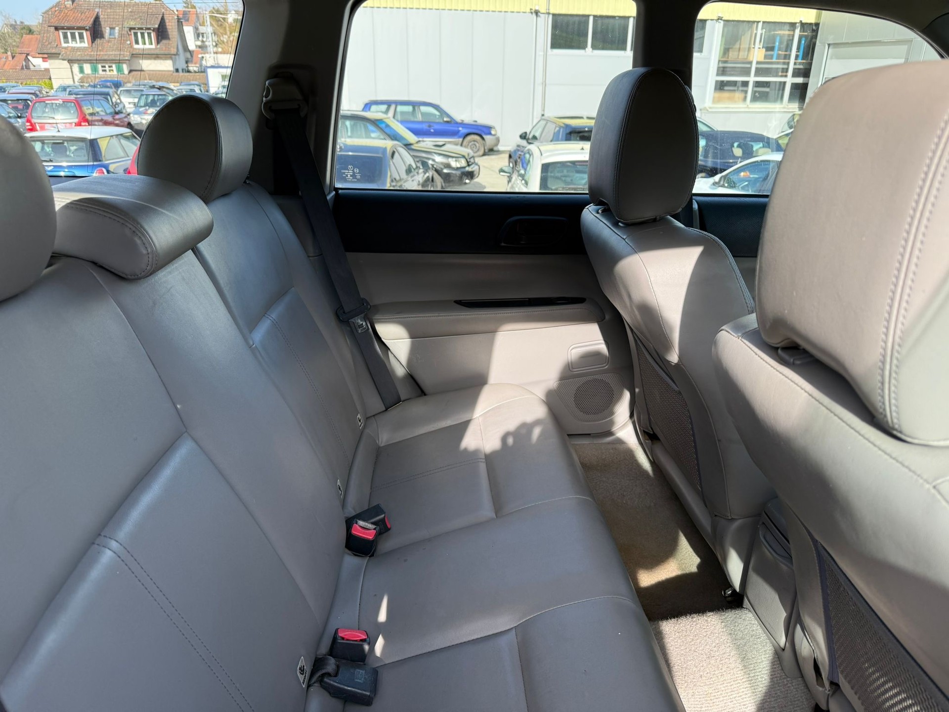 SUBARU Forester 2.0X-image-11