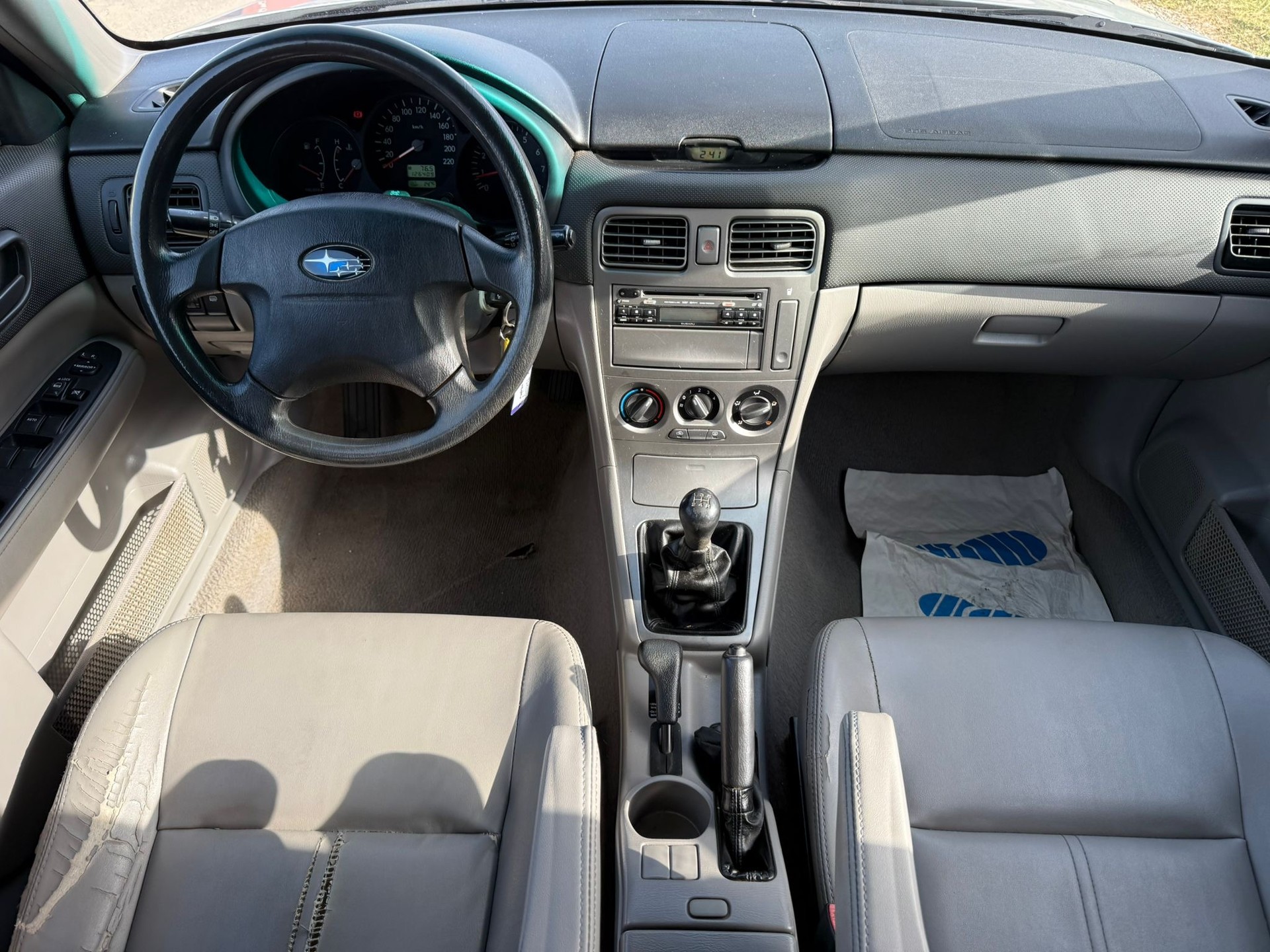 SUBARU Forester 2.0X-image-8