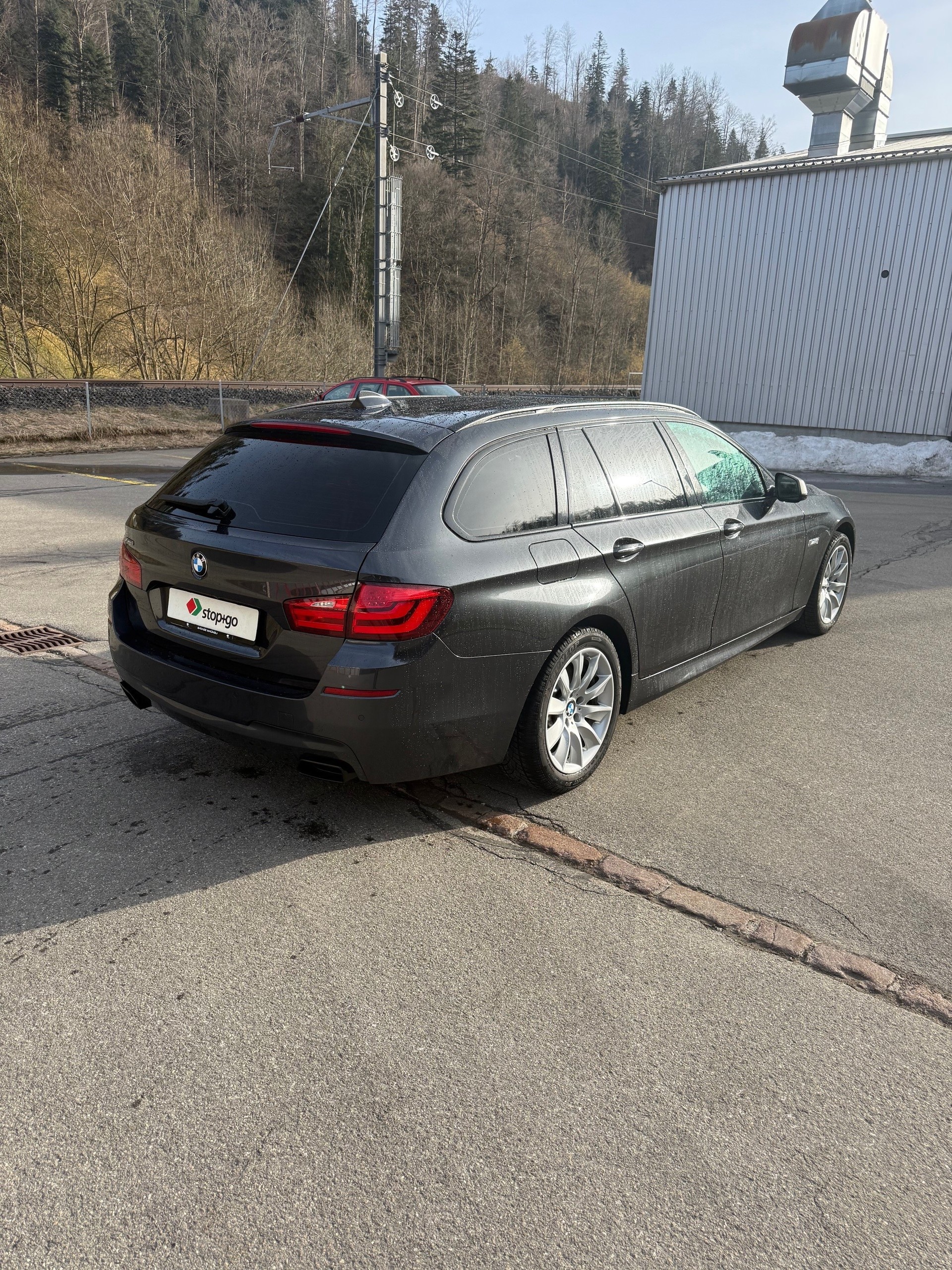 BMW M550d xDrive Touring Steptronic-image-6