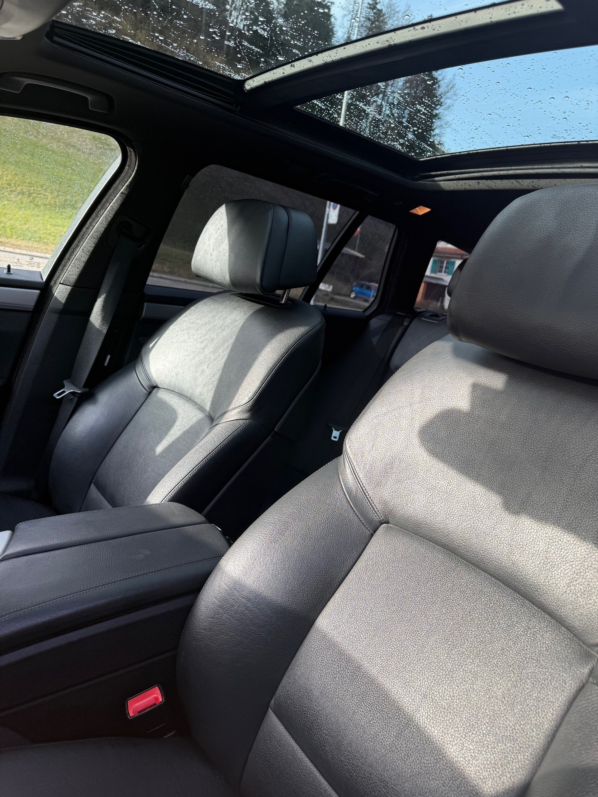 BMW M550d xDrive Touring Steptronic-image-9