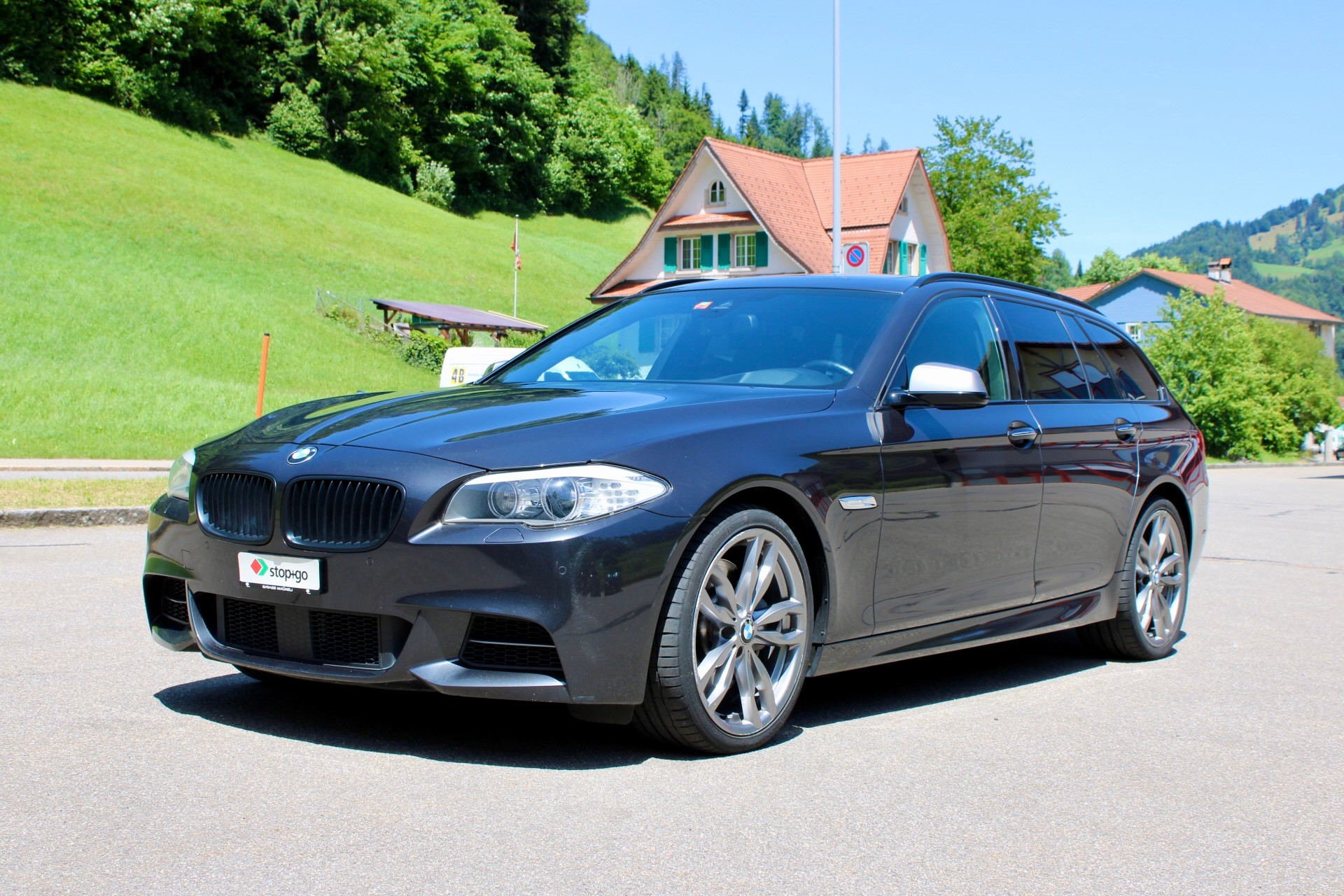 BMW M550d xDrive Touring Steptronic