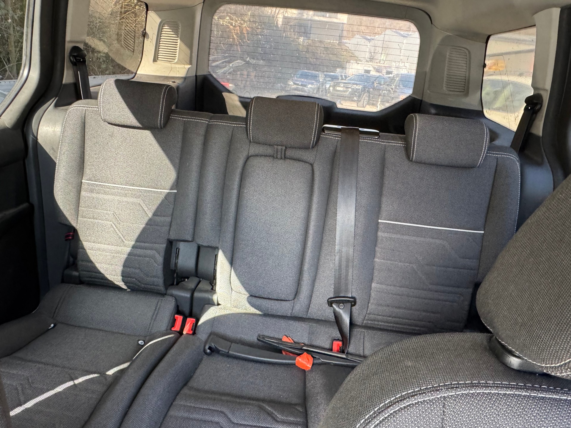 FORD Grand Tourneo Connect 1.5 TDCi Trend Powershift-image-6