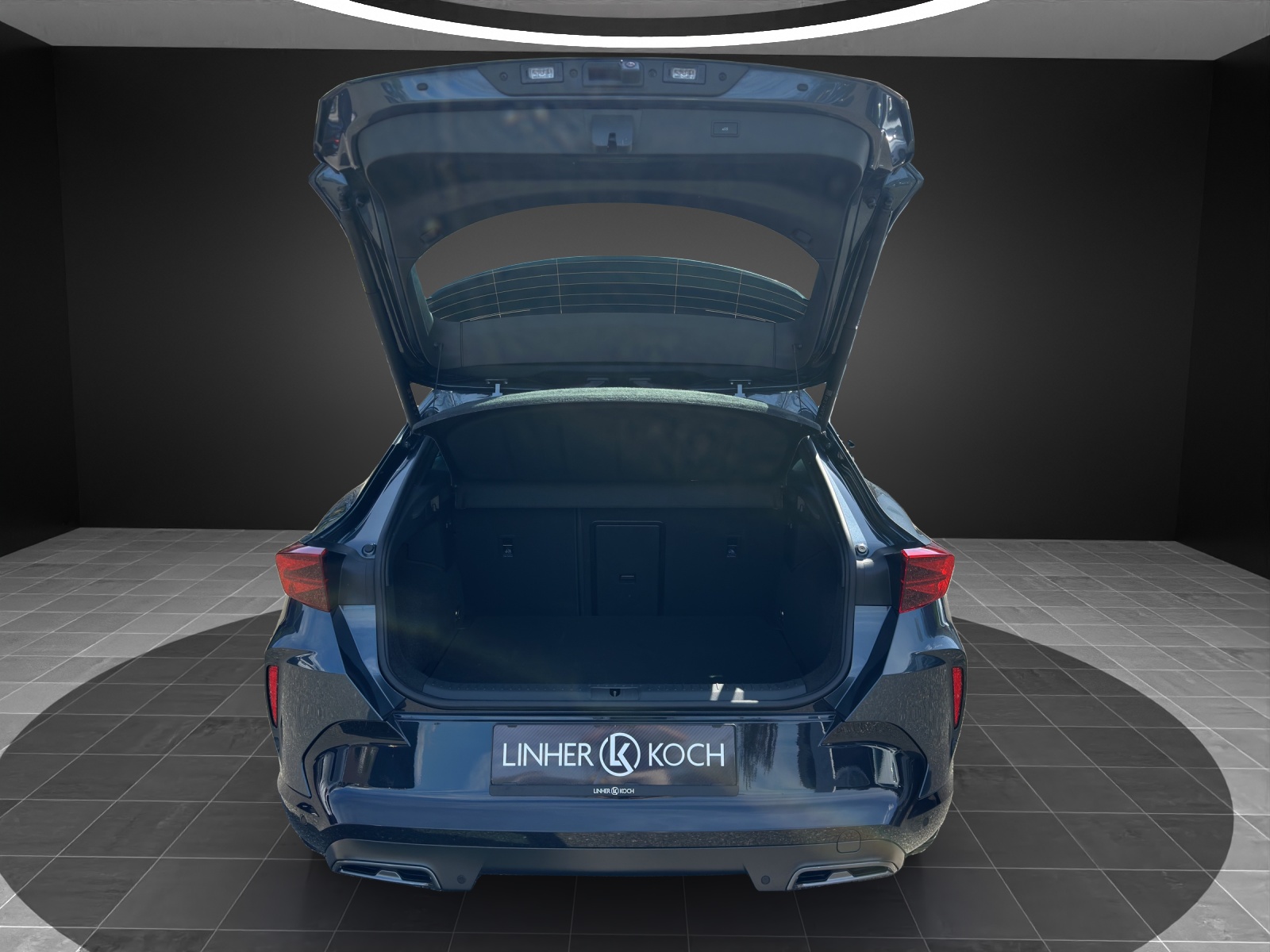 CUPRA Formentor 1.5 e-TSI DSG-image-11