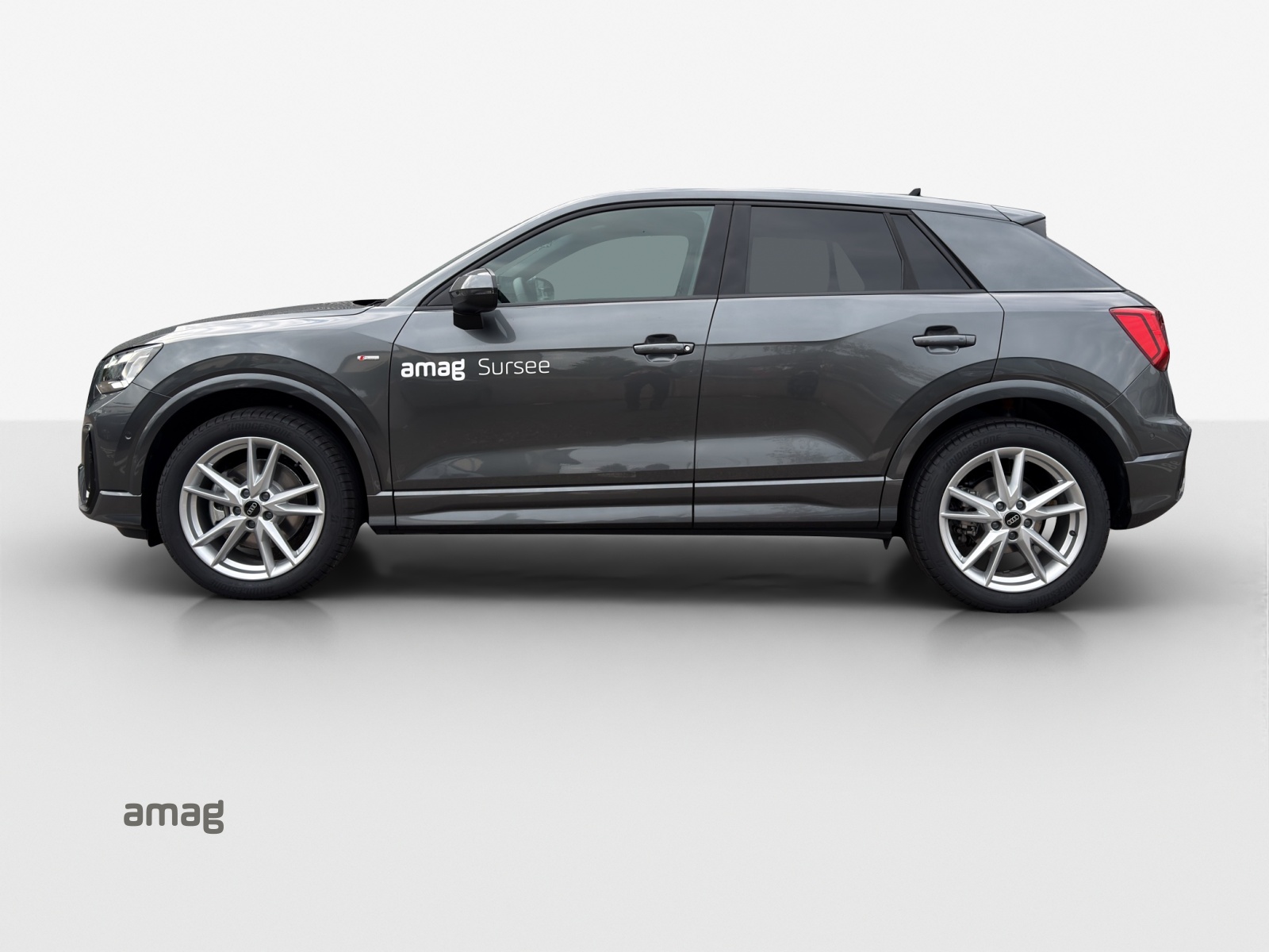 AUDI Q2 40 TFSI S line Attraction quattro S-tronic-image-1