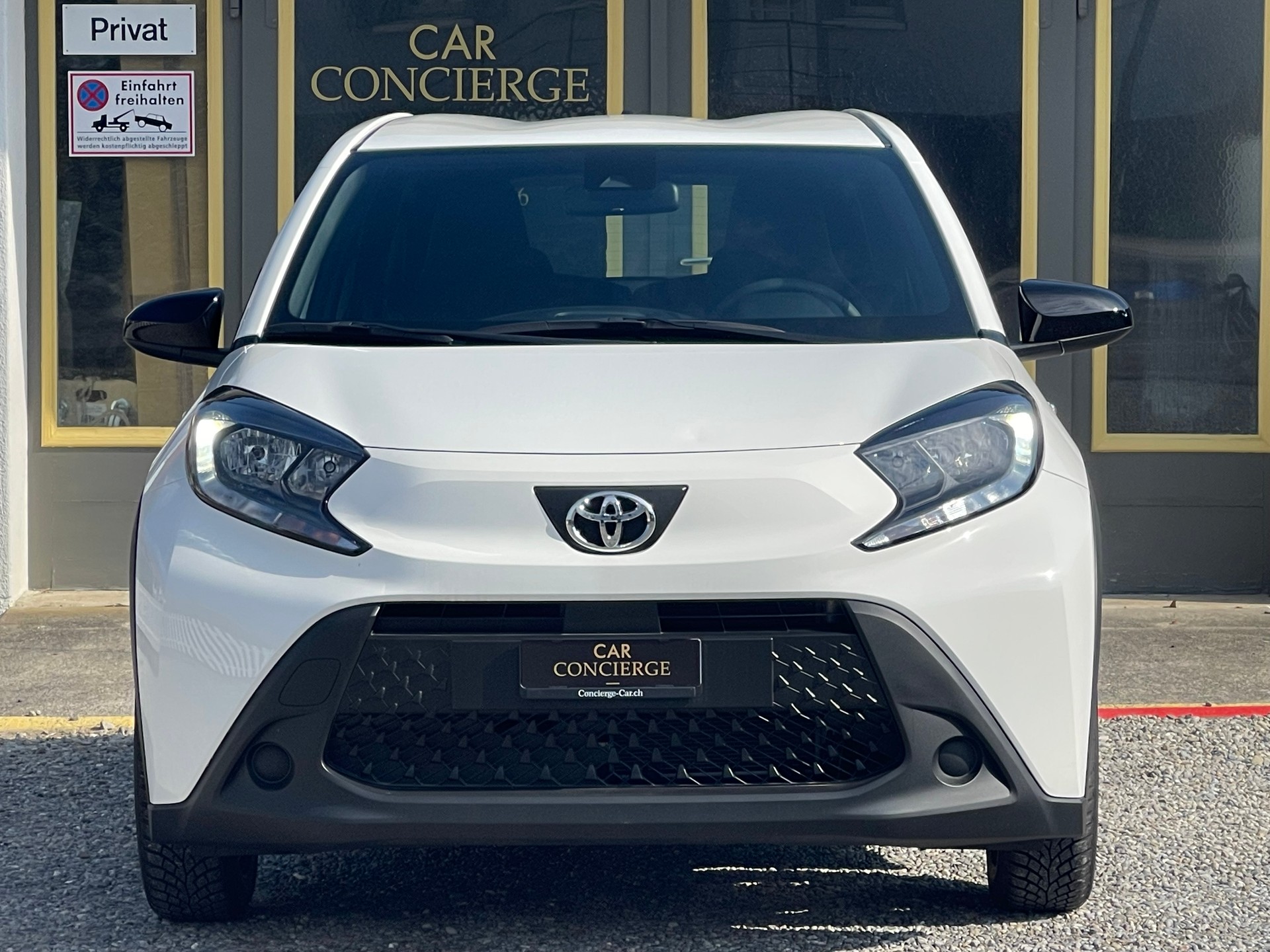 TOYOTA Aygo X 1.0 VVT-i Comfort CVT-image-2