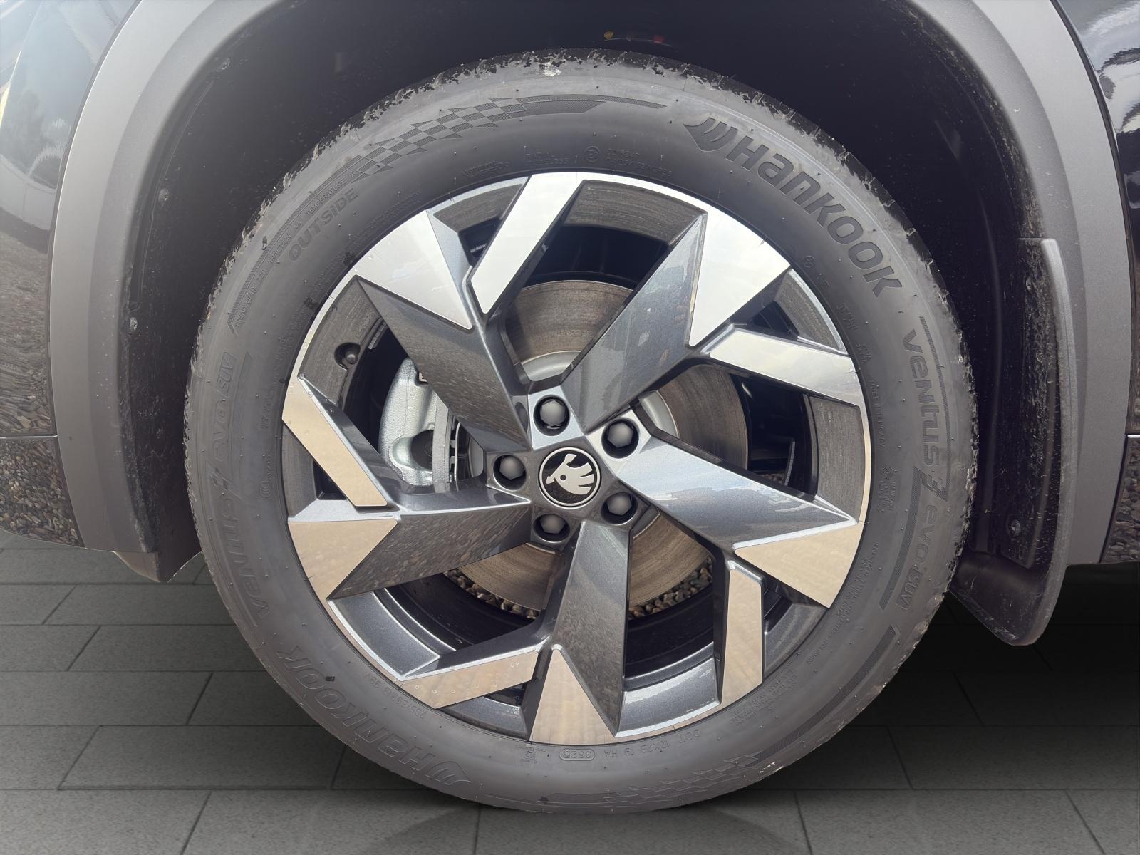 SKODA Kodiaq 2.0 TDI SportLine-image-4