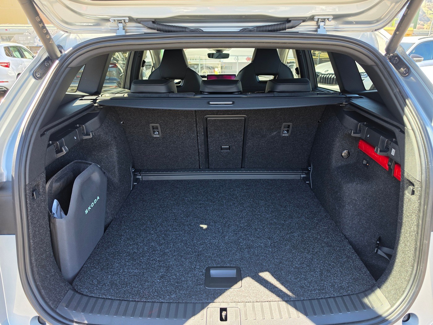 SKODA Enyaq 85x Sportline 4x4-image-5