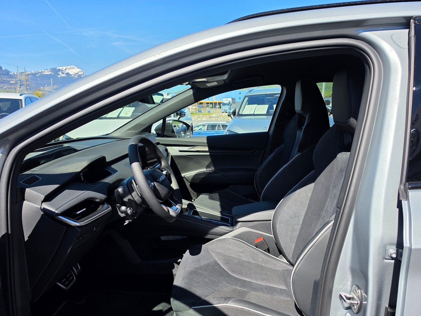 SKODA Enyaq 85x Sportline 4x4-image-7