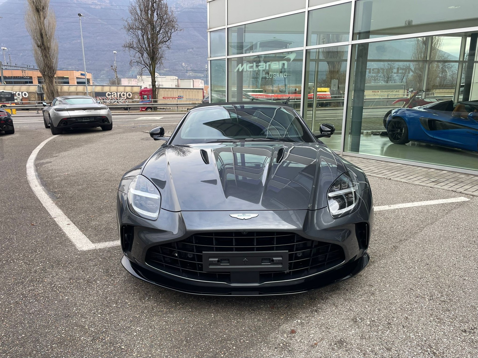 ASTON MARTIN V8 Vantage S 680cv MY2026-image-1