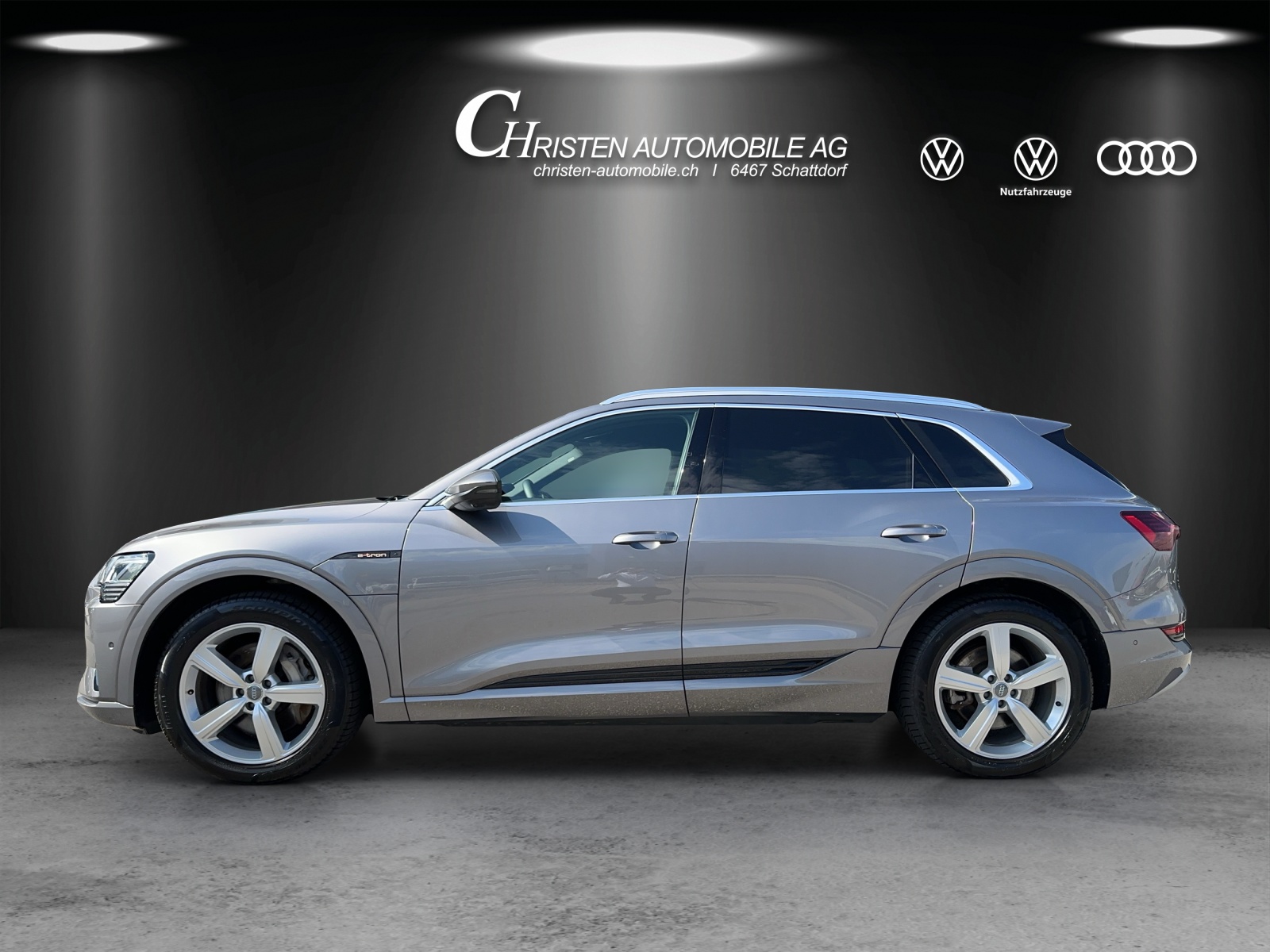 AUDI e-tron 55 Advanced quattro-image-2