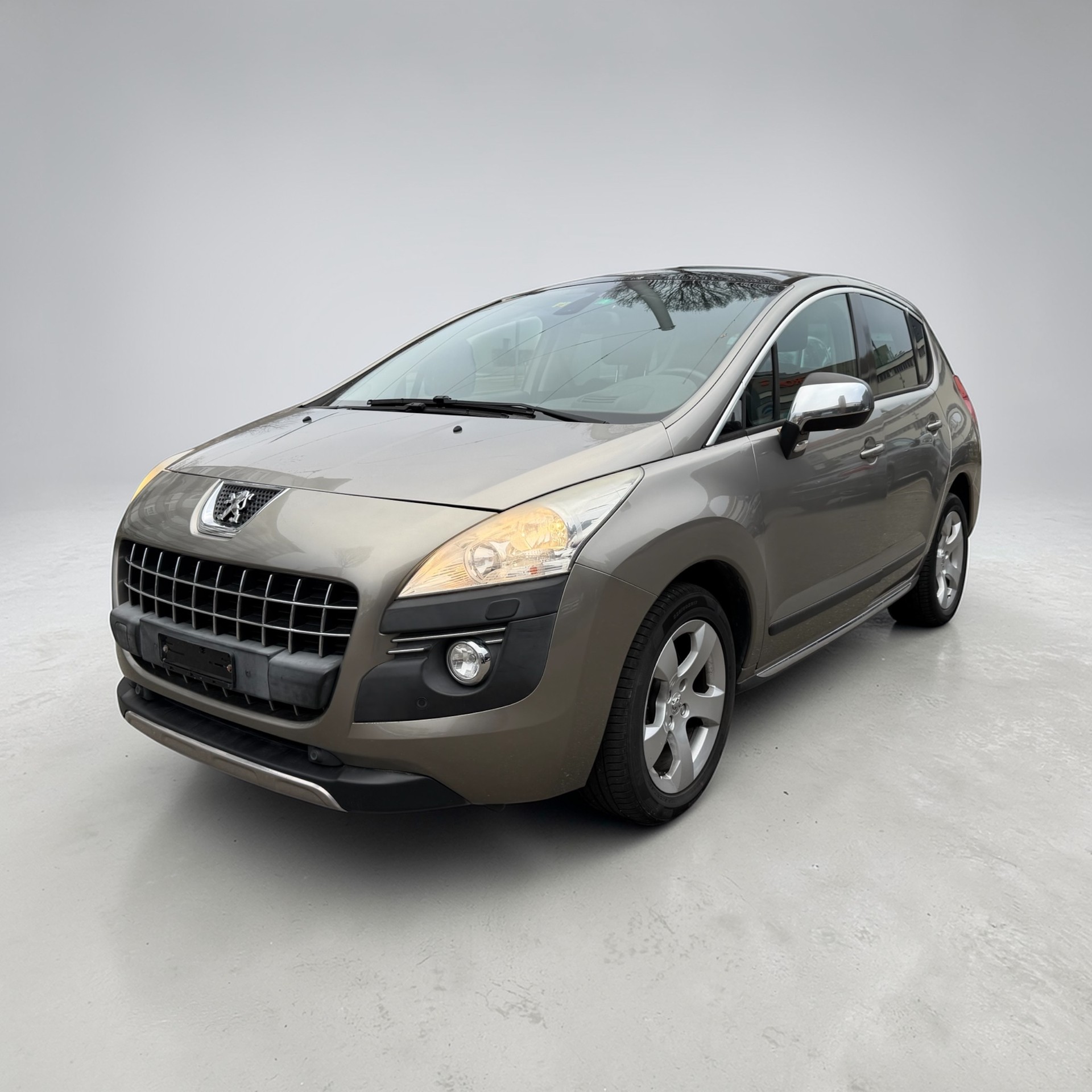 PEUGEOT 3008 1.6 16V T Platinum Tiptronic-image-0