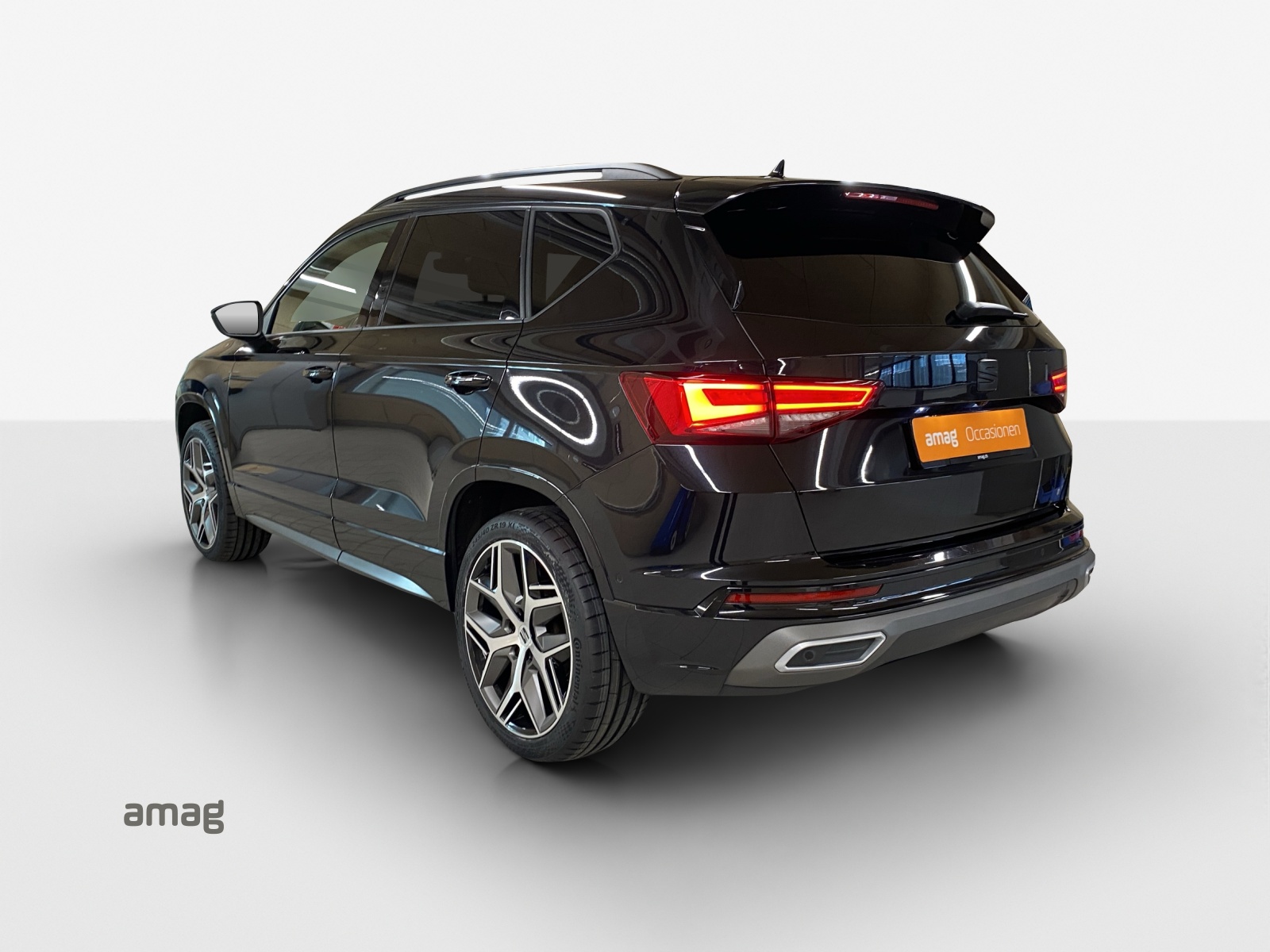 SEAT Ateca 2.0 TSI Hola FR 4Drive DSG-image-2