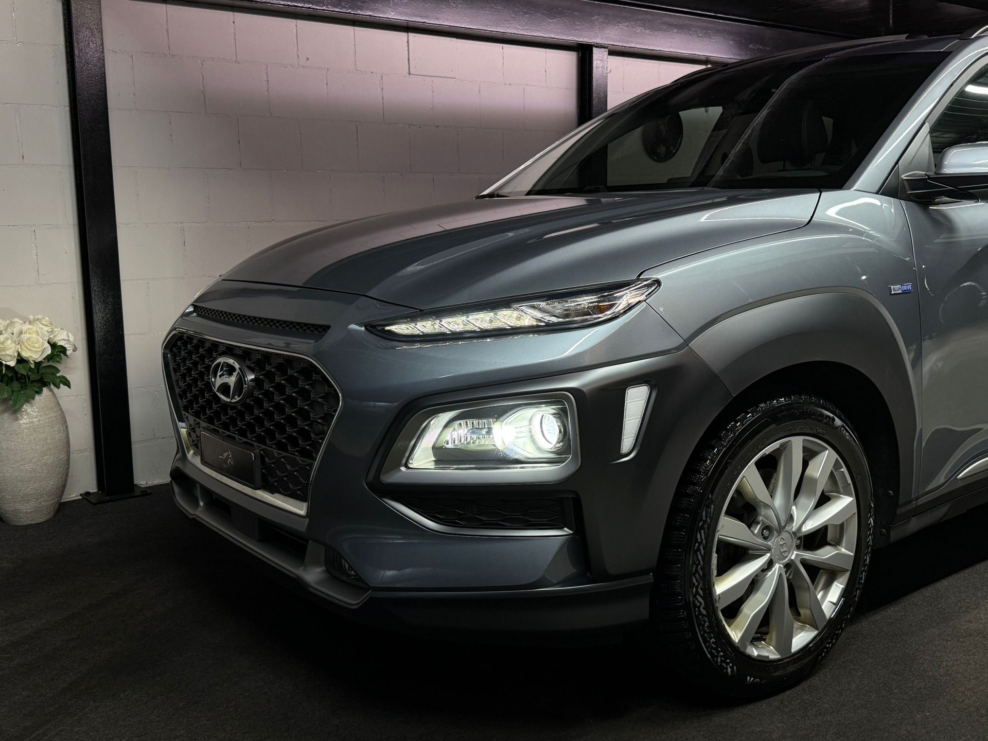HYUNDAI Kona 1.6 GDi HEV Vertex DCT-image-6