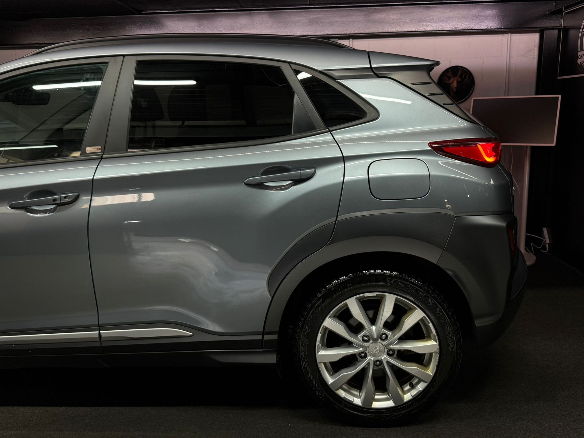 HYUNDAI Kona 1.6 GDi HEV Vertex DCT-image-8