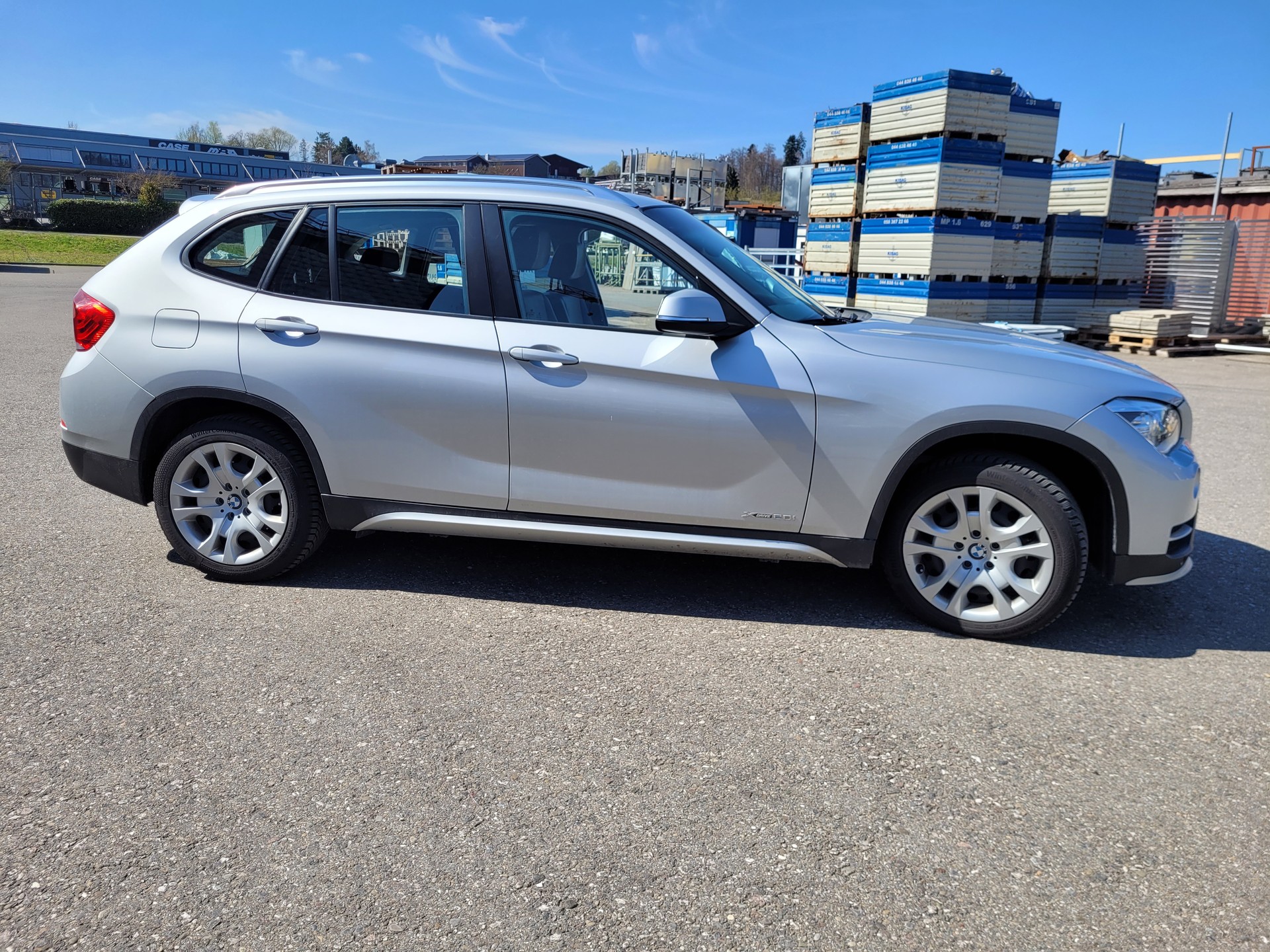 BMW X1 xDrive 20i Steptronic-image-3