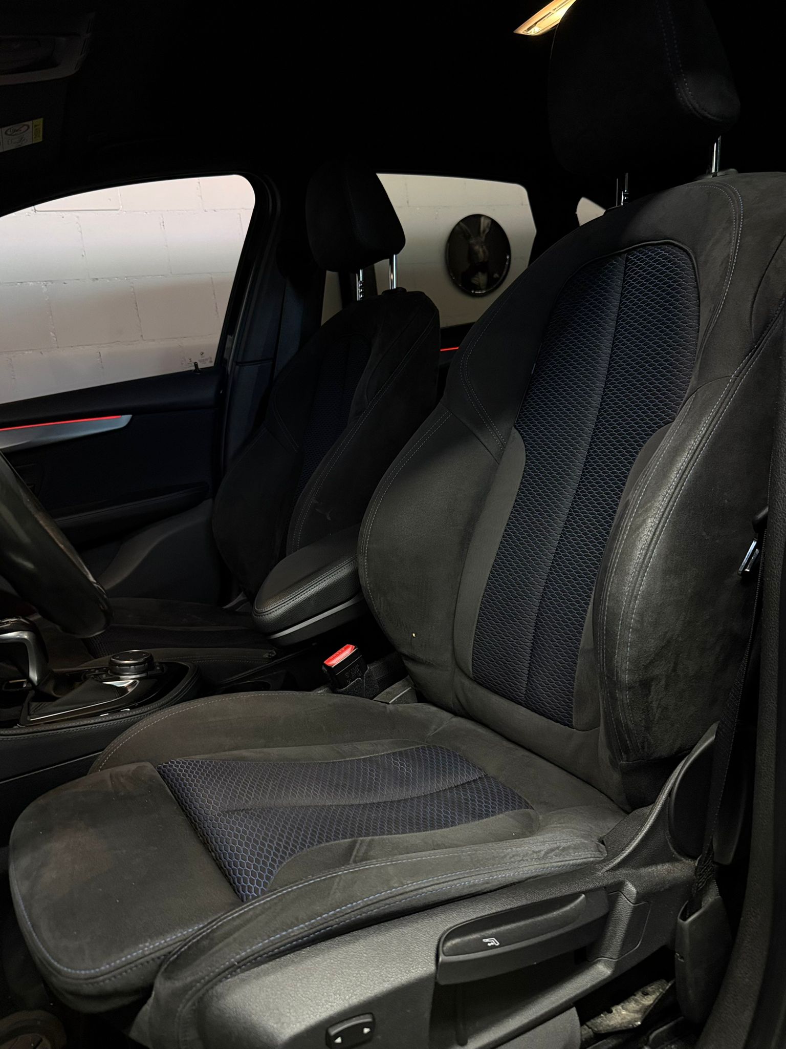BMW 225i xDrive Active Tourer M Sport Steptronic-image-12
