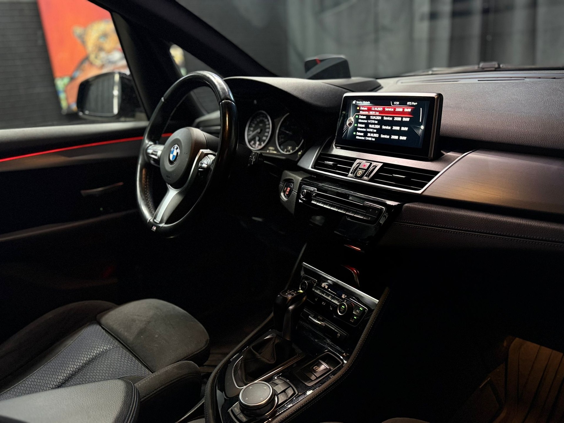 BMW 225i xDrive Active Tourer M Sport Steptronic-image-13