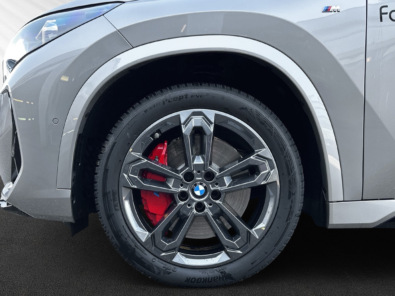 BMW X1 xDrive M35i-image-6