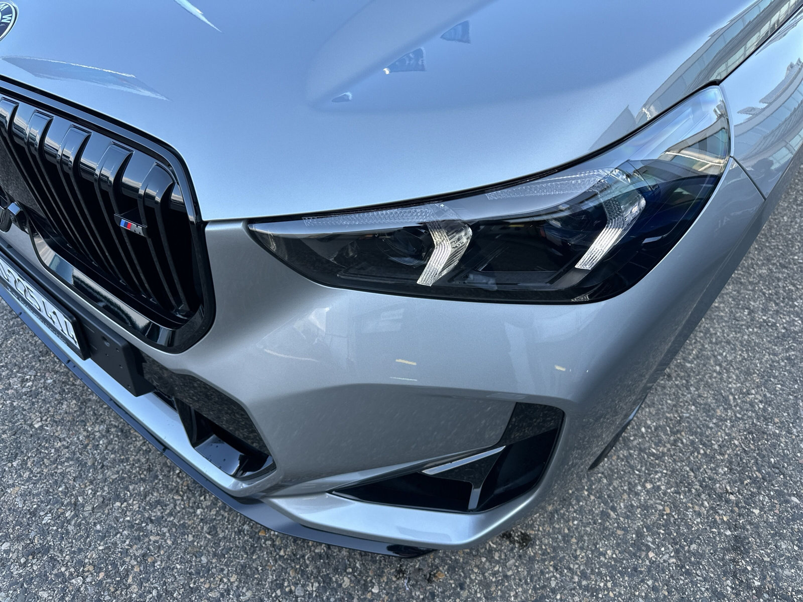 BMW X1 xDrive M35i-image-13