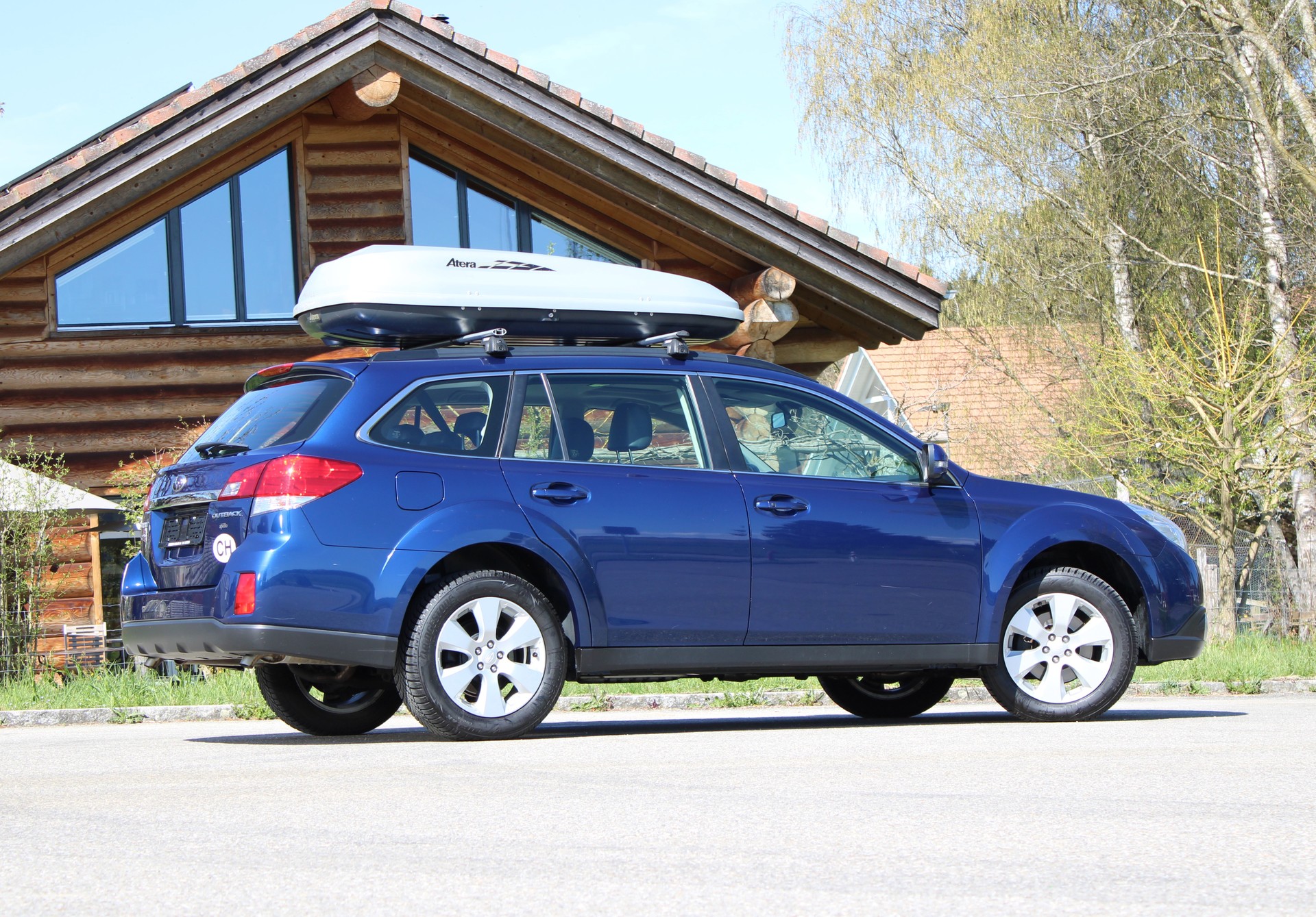 SUBARU Outback 3.6R Executive AWD Automatic-image-5