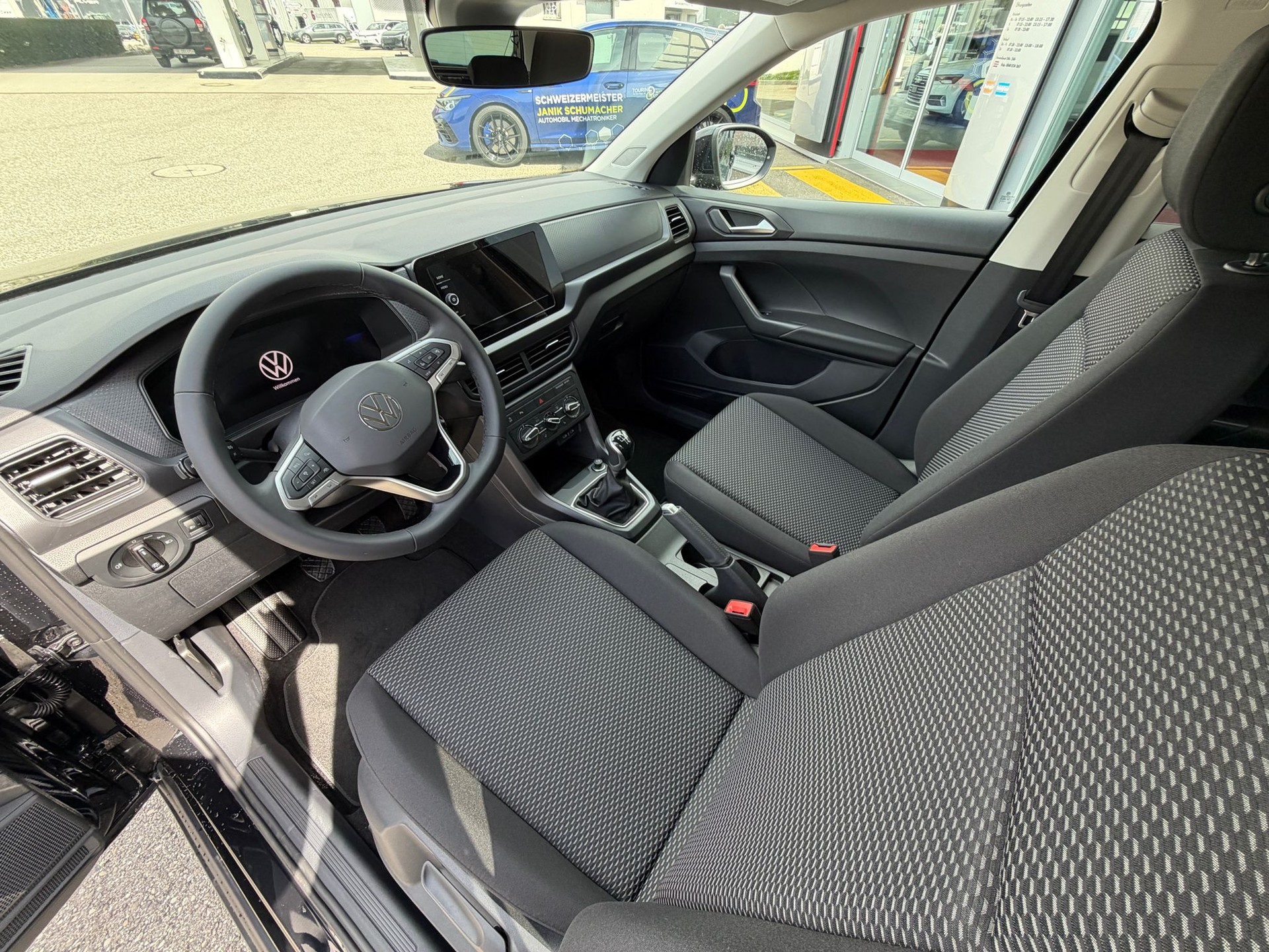 VW T-Cross 1.0 TSI-image-10
