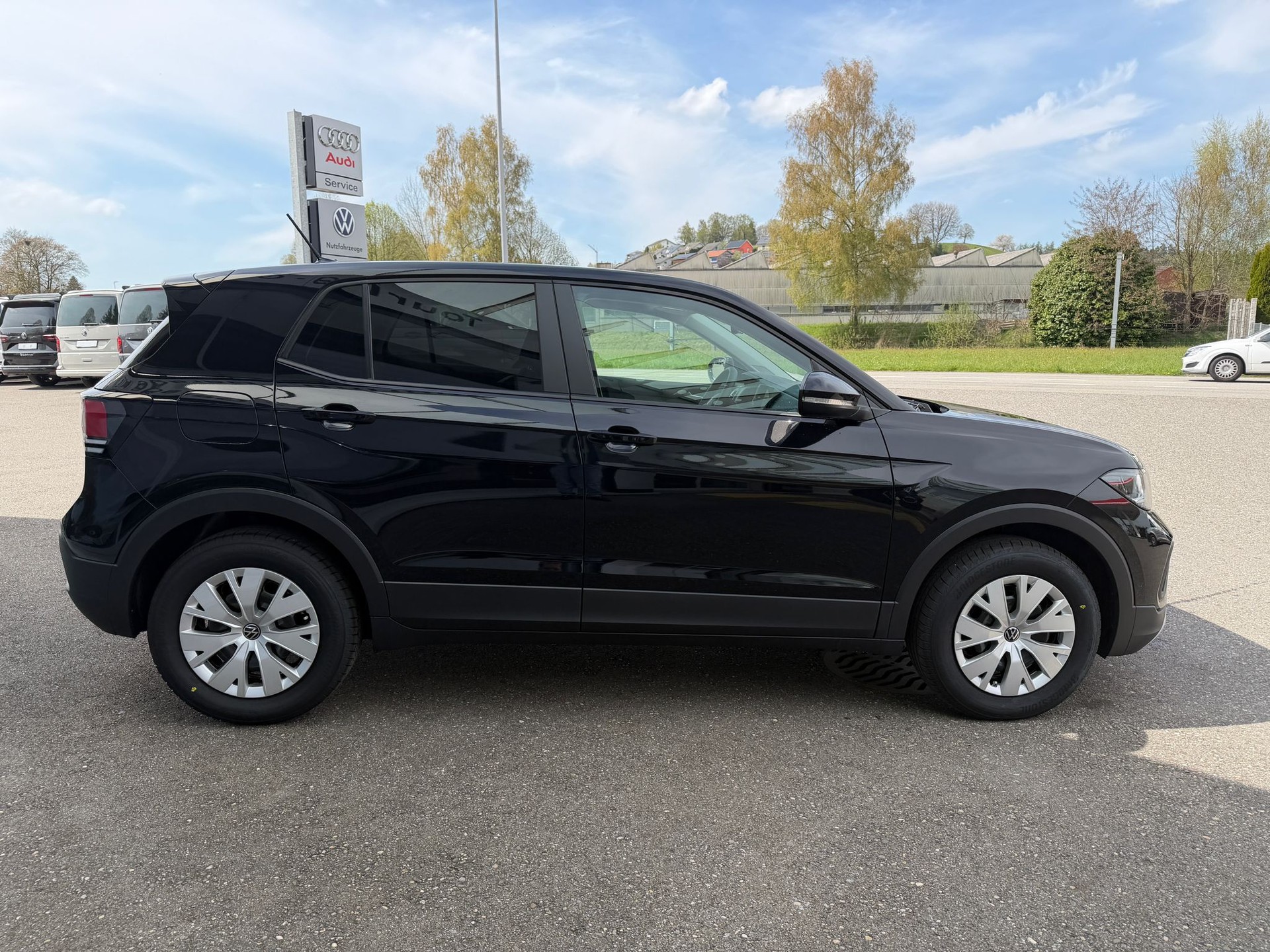 VW T-Cross 1.0 TSI-image-5