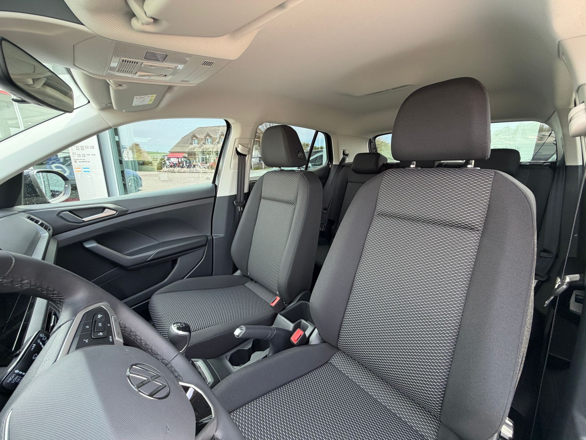 VW T-Cross 1.0 TSI-image-22