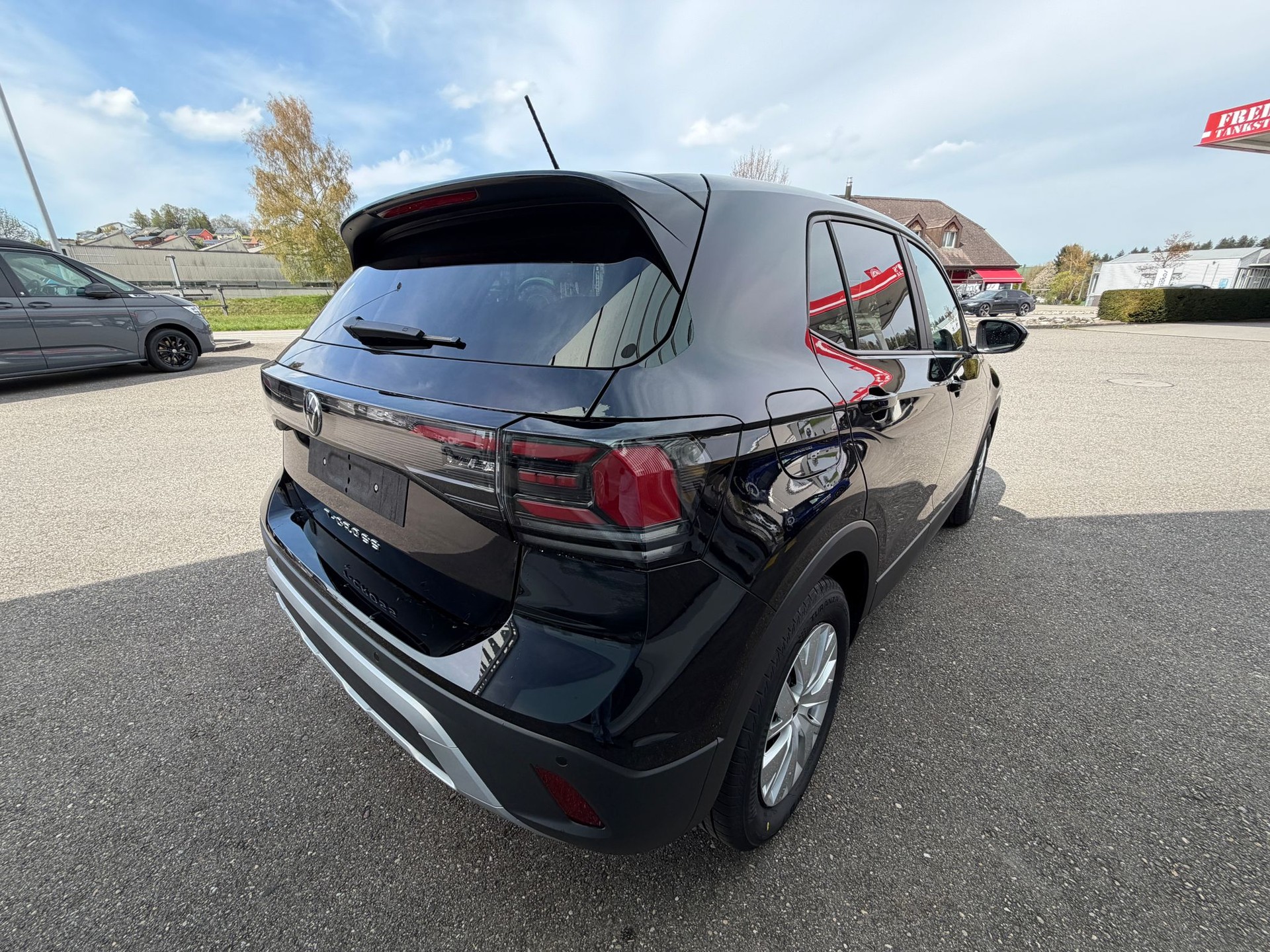 VW T-Cross 1.0 TSI-image-4