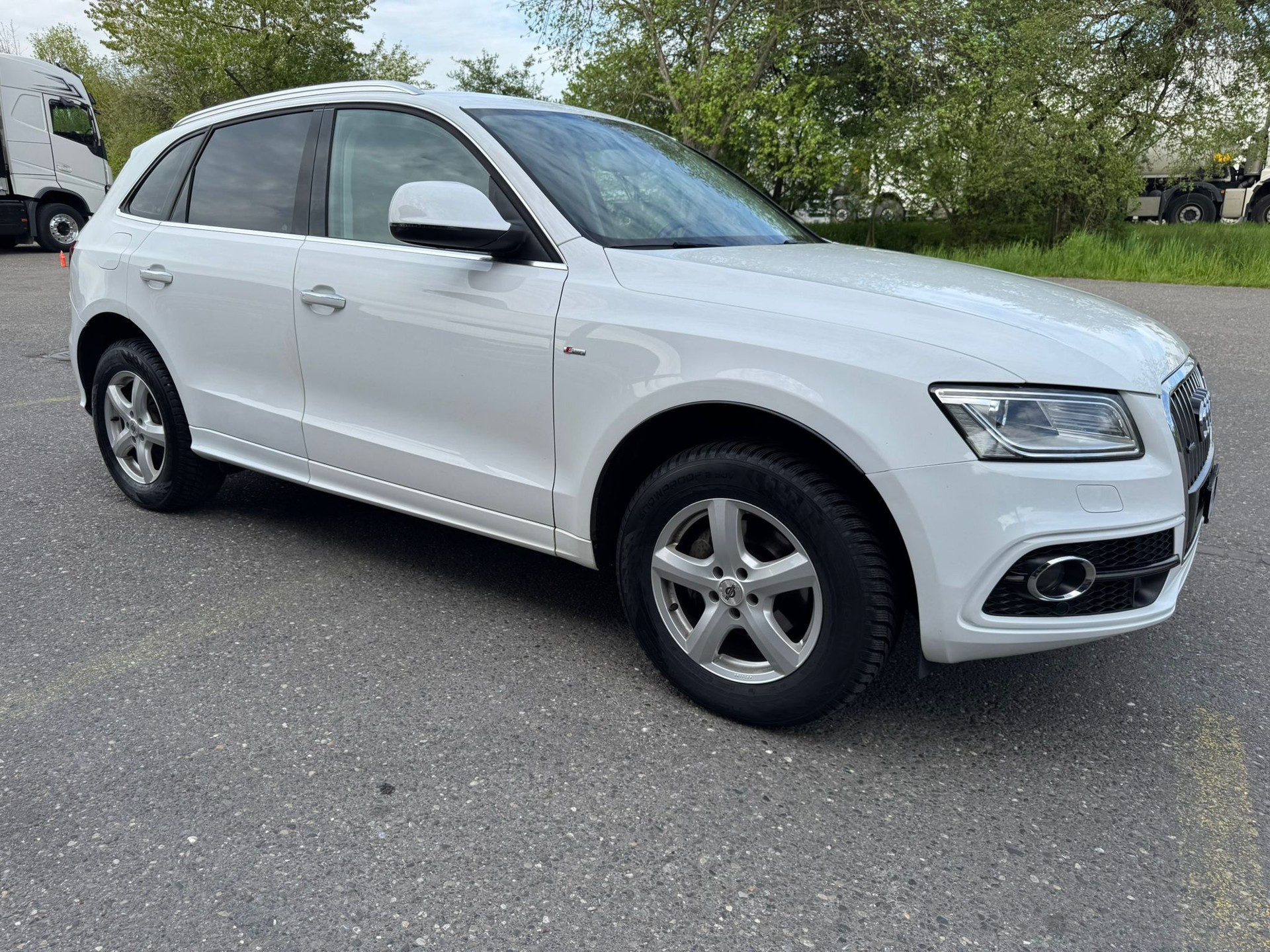 AUDI Q5 2.0 TDI S-Line quattro S-tronic-image-1