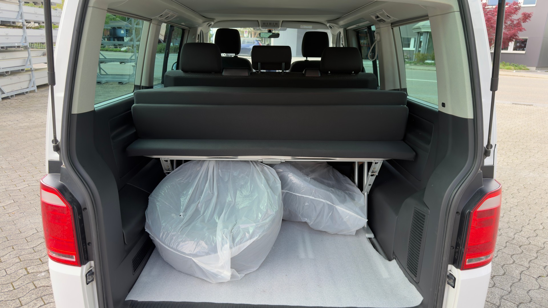VW T6 California 2.0 TDI Beach Liberty DSG-image-17