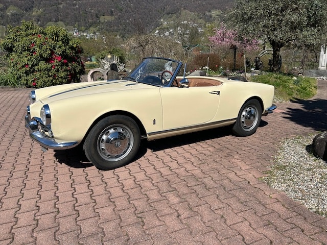 ALFA ROMEO Giulietta Spider 750 D-image-3