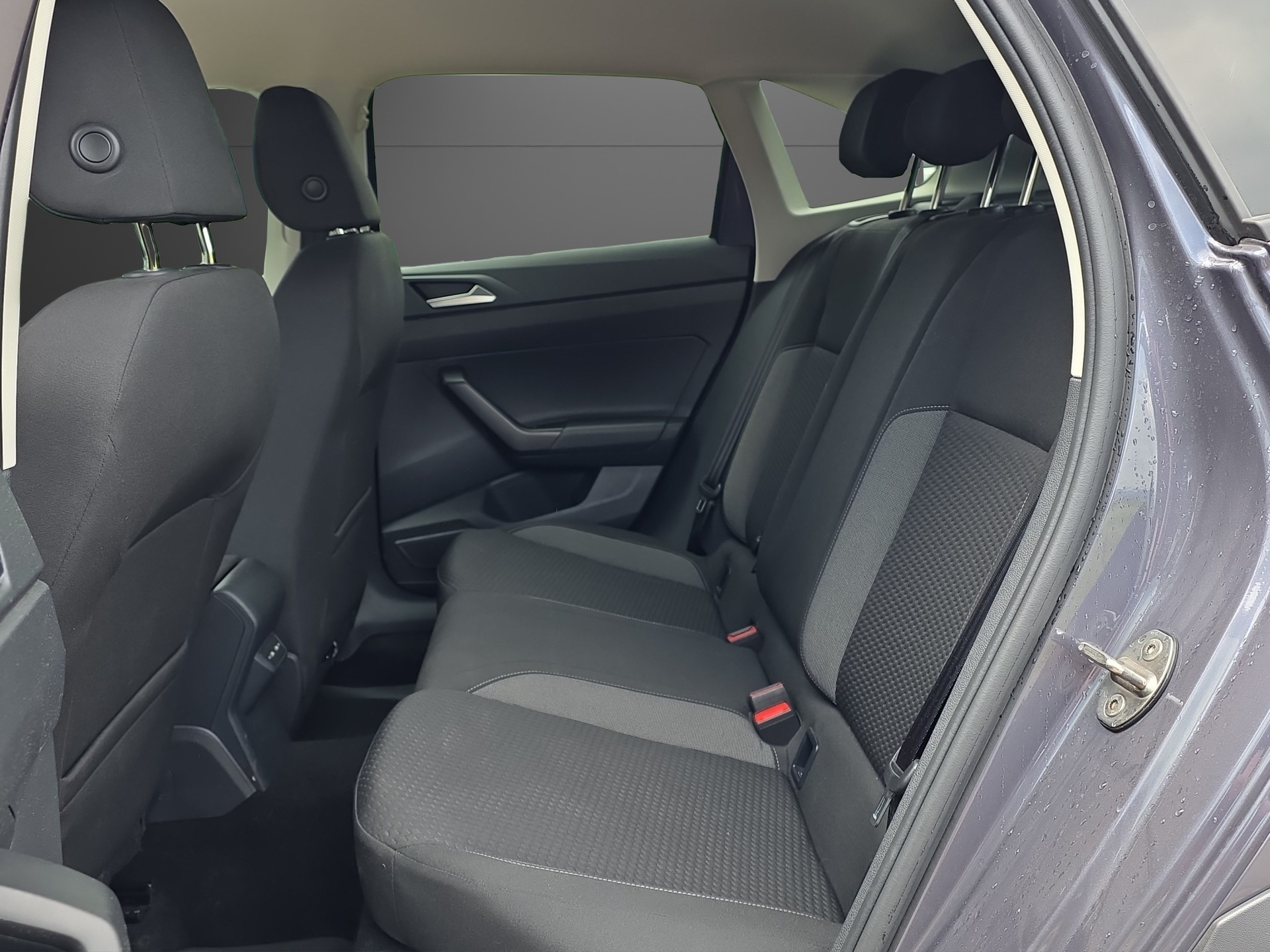 VW Taigo 1.0 TSI Life-image-8