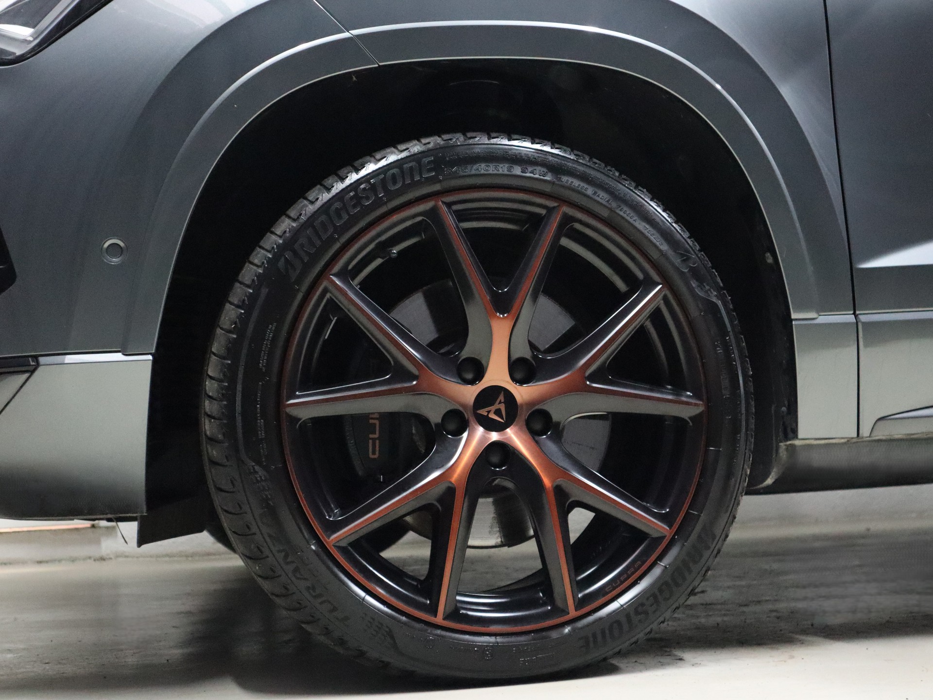 CUPRA Ateca 2.0TSI VZ 4Drive DSG - Panorama - Navi - Beats - Sportsitze - 360° Kamera - AHK - 300 PS-image-7