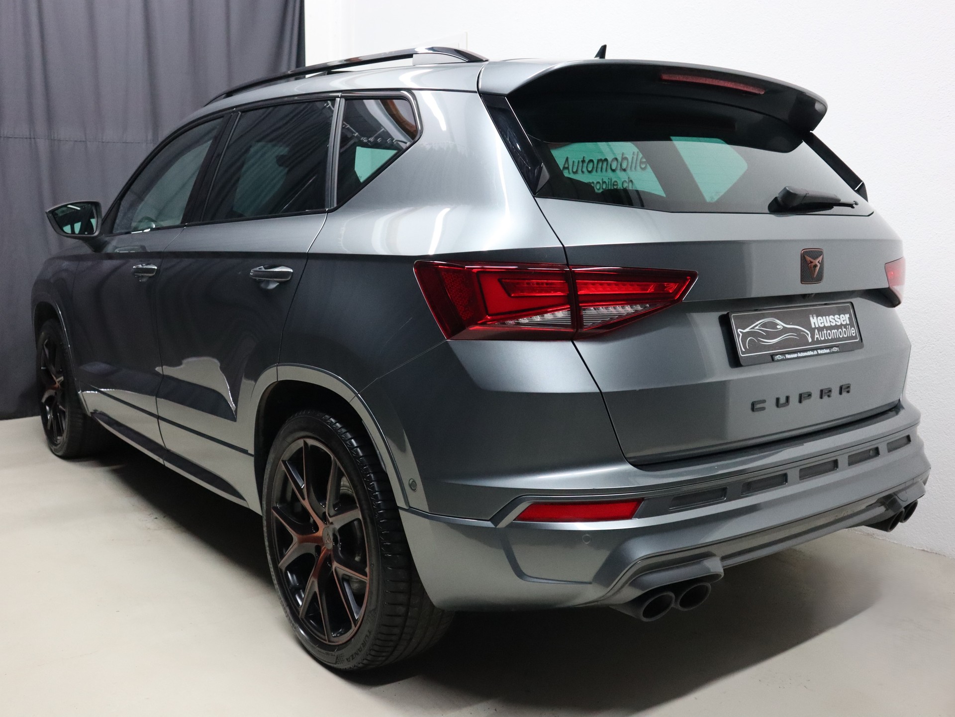 CUPRA Ateca 2.0TSI VZ 4Drive DSG - Panorama - Navi - Beats - Sportsitze - 360° Kamera - AHK - 300 PS-image-4