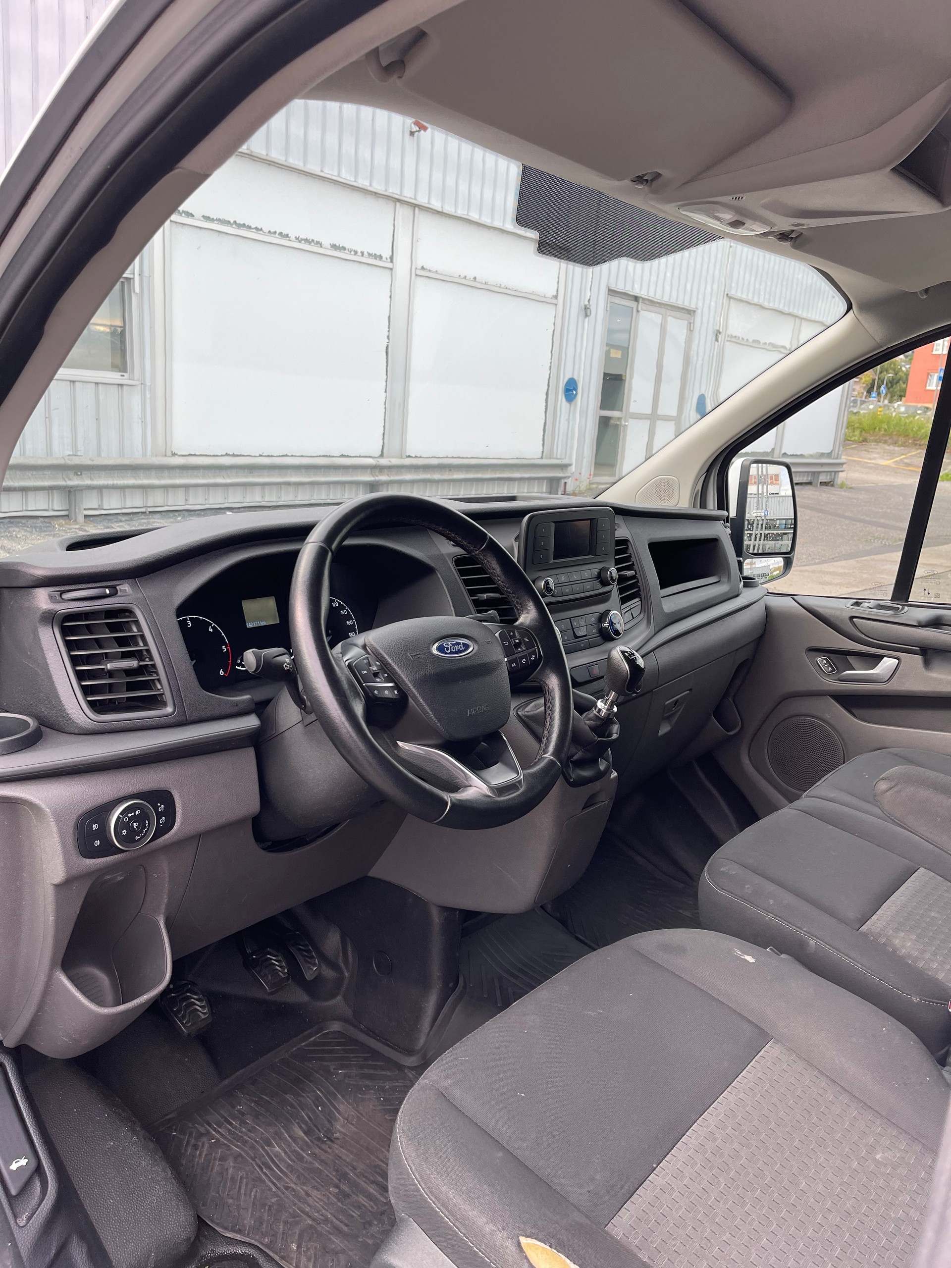 FORD Transit Custom Van 280 L1H1Trend-image-8