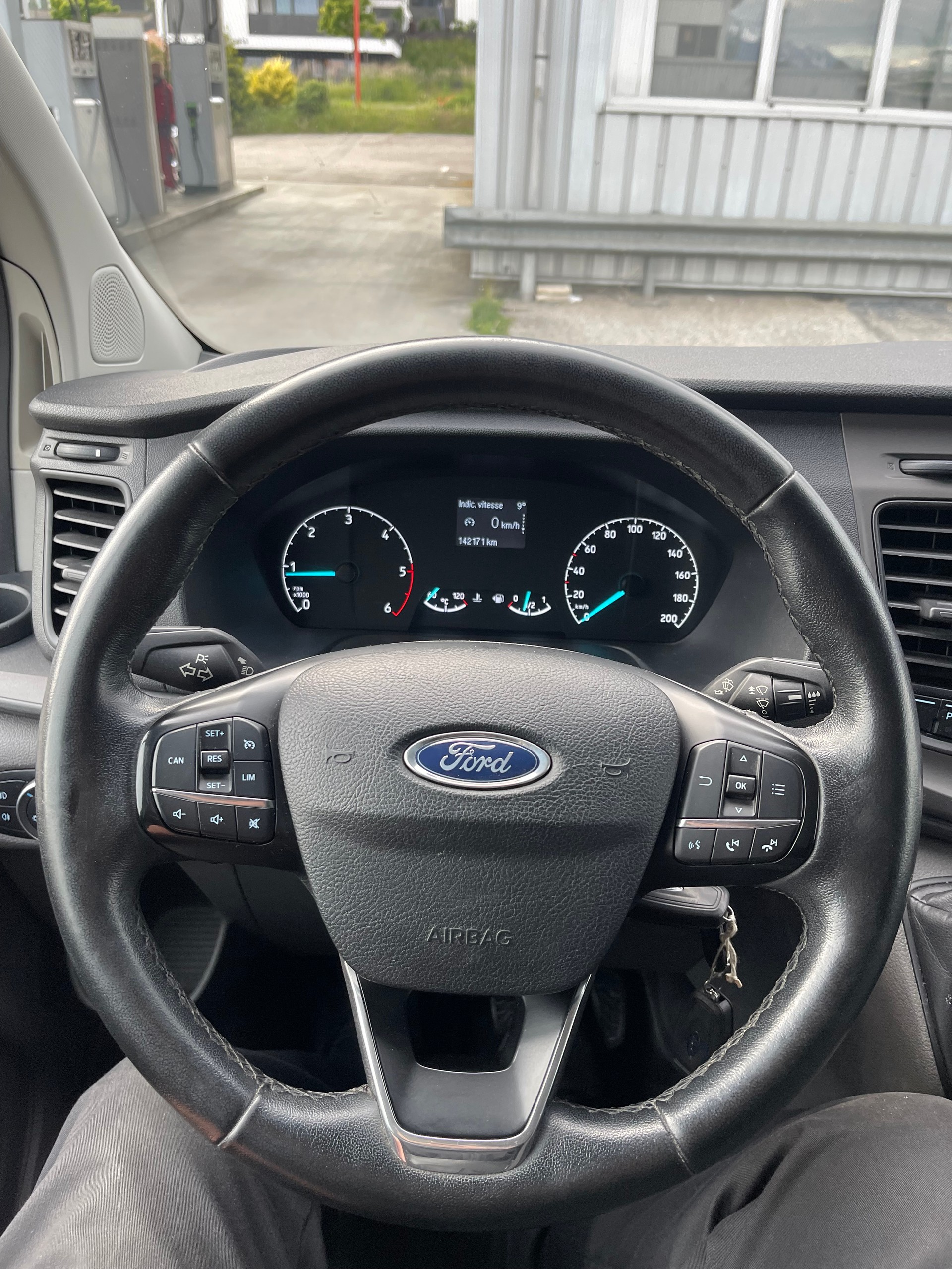 FORD Transit Custom Van 280 L1H1Trend-image-12
