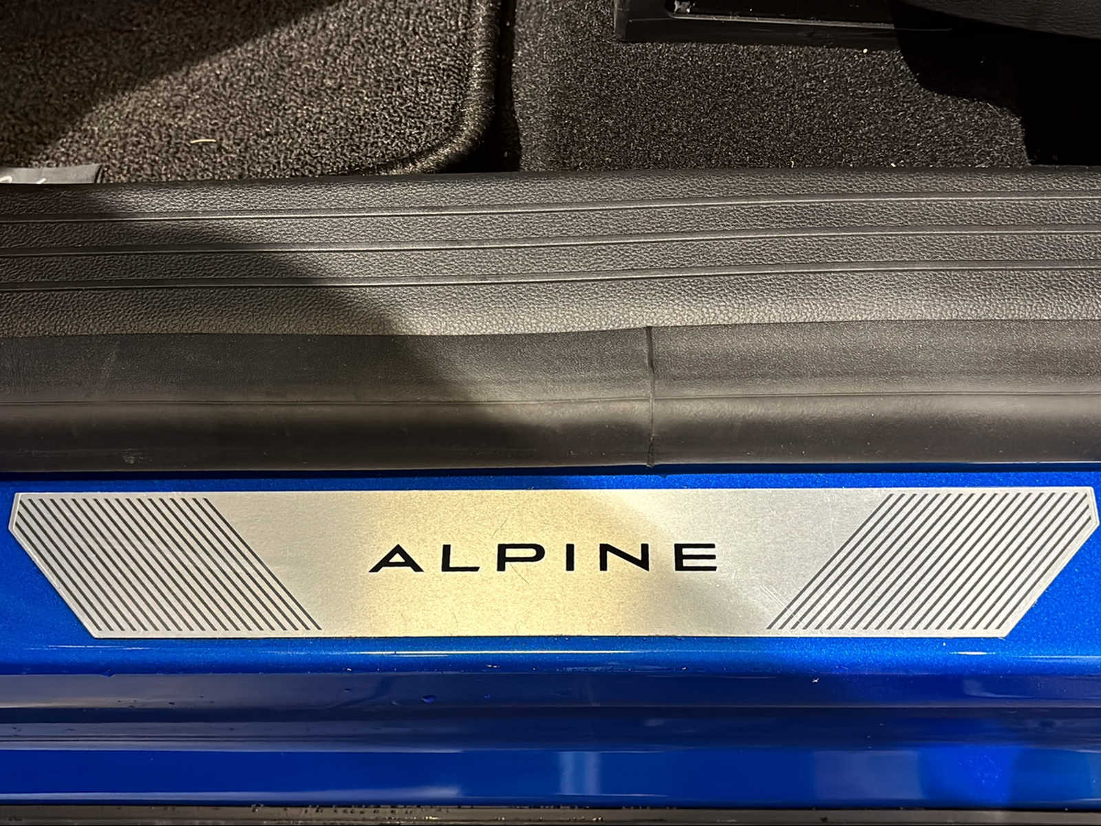 RENAULT Rafale 1.2 E-Tech Hybrid 200 Esprit Alpine-image-17